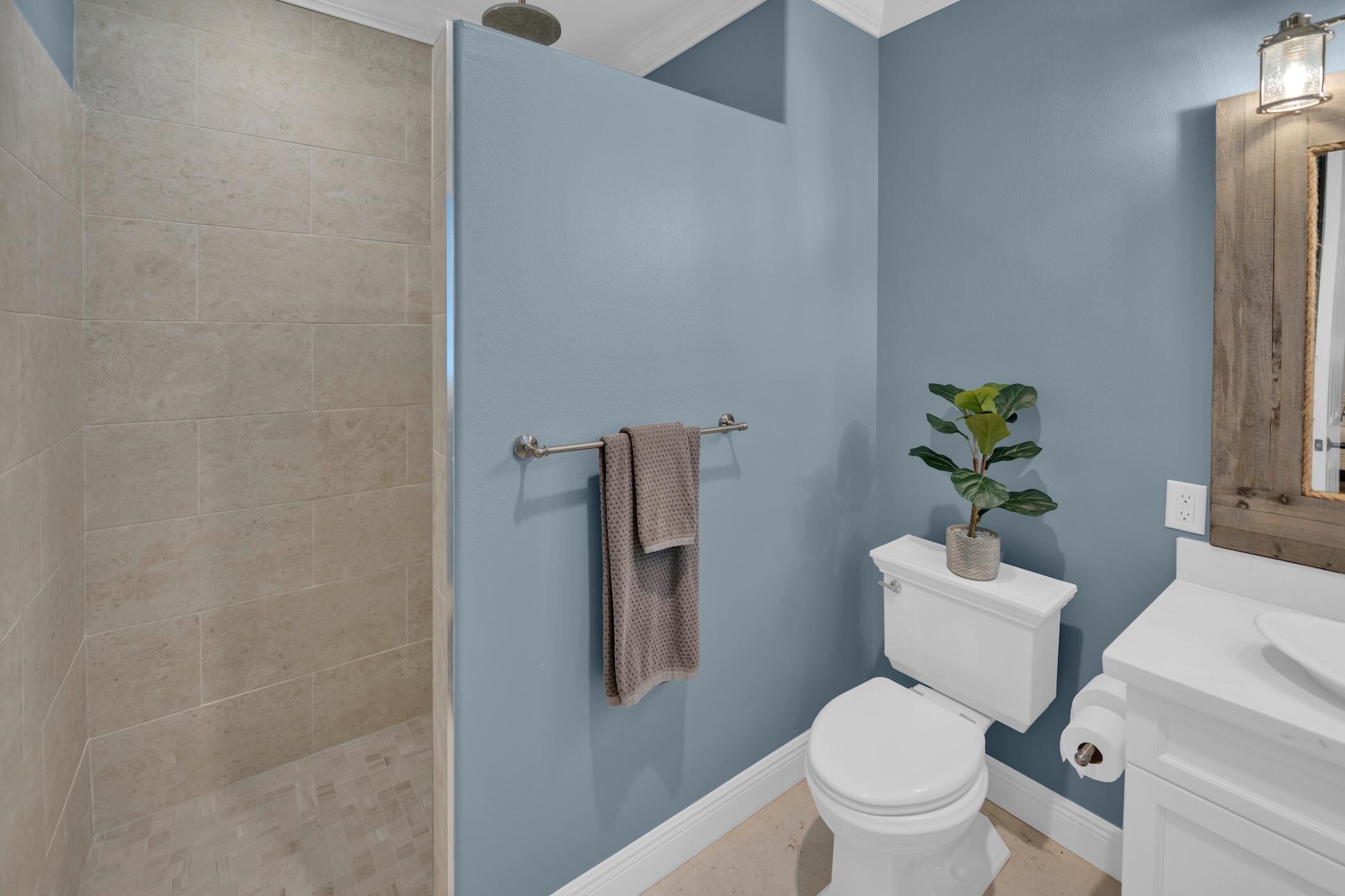 430 Palm Drive Property Photo 58