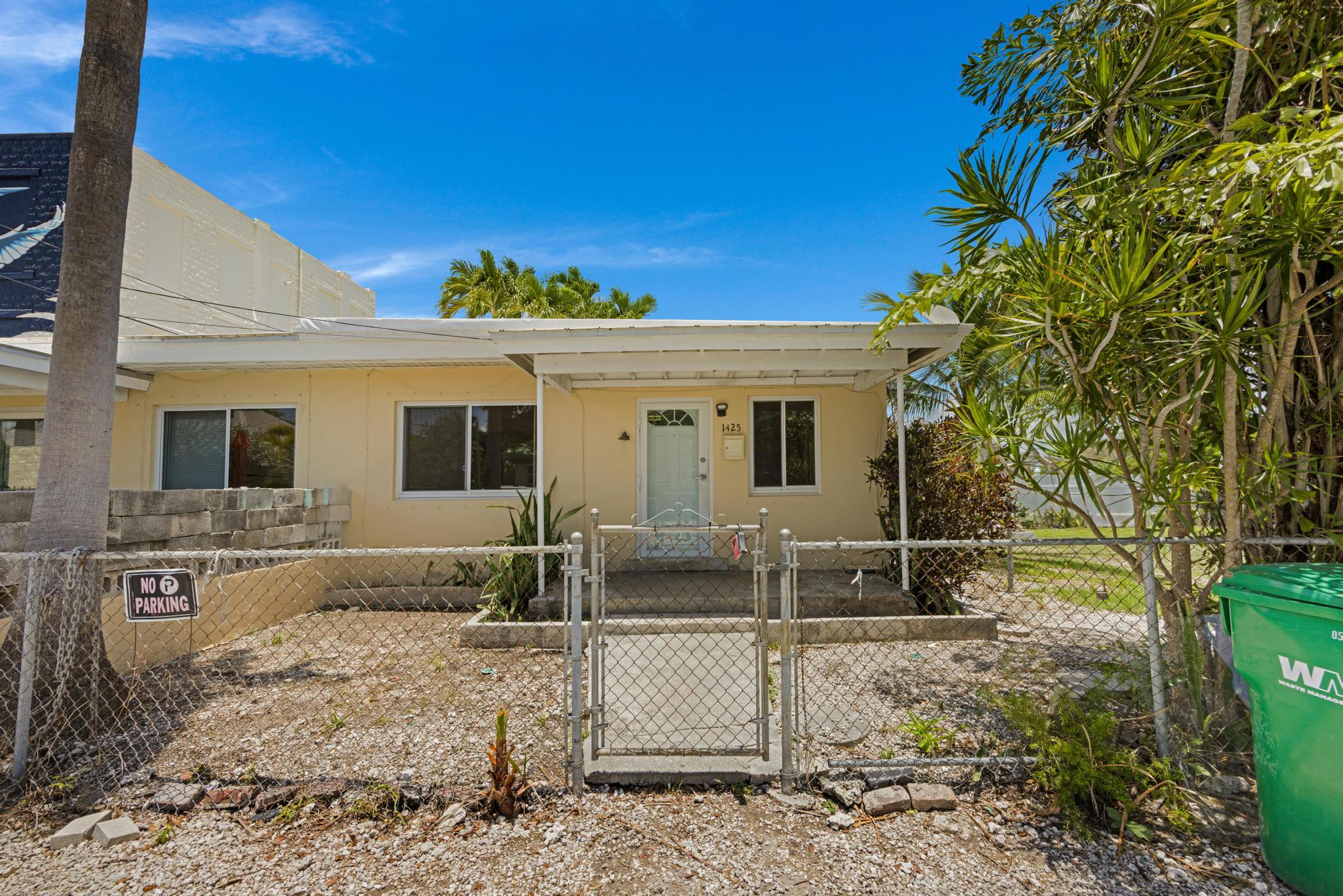 2001 Flagler Avenue Property Photo 2