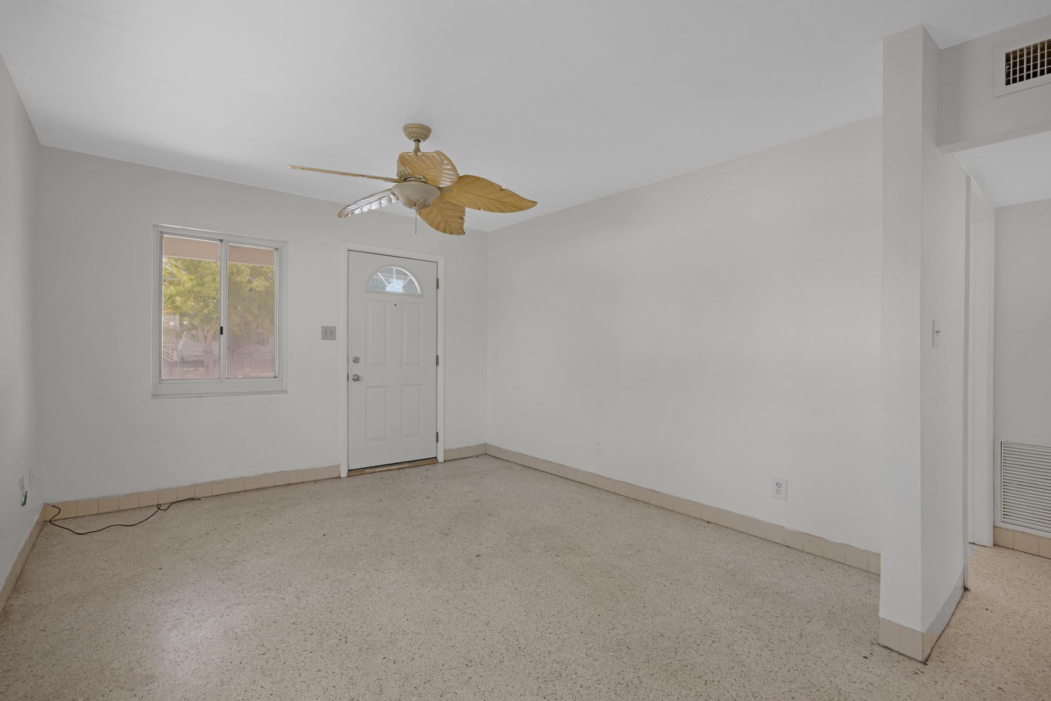 2001 Flagler Avenue Property Photo 8