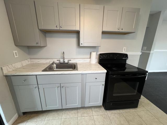 1421-1425 2nd Street Property Photo 10