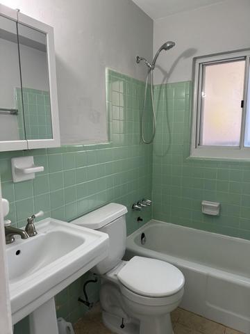 1421-1425 2nd Street Property Photo 13
