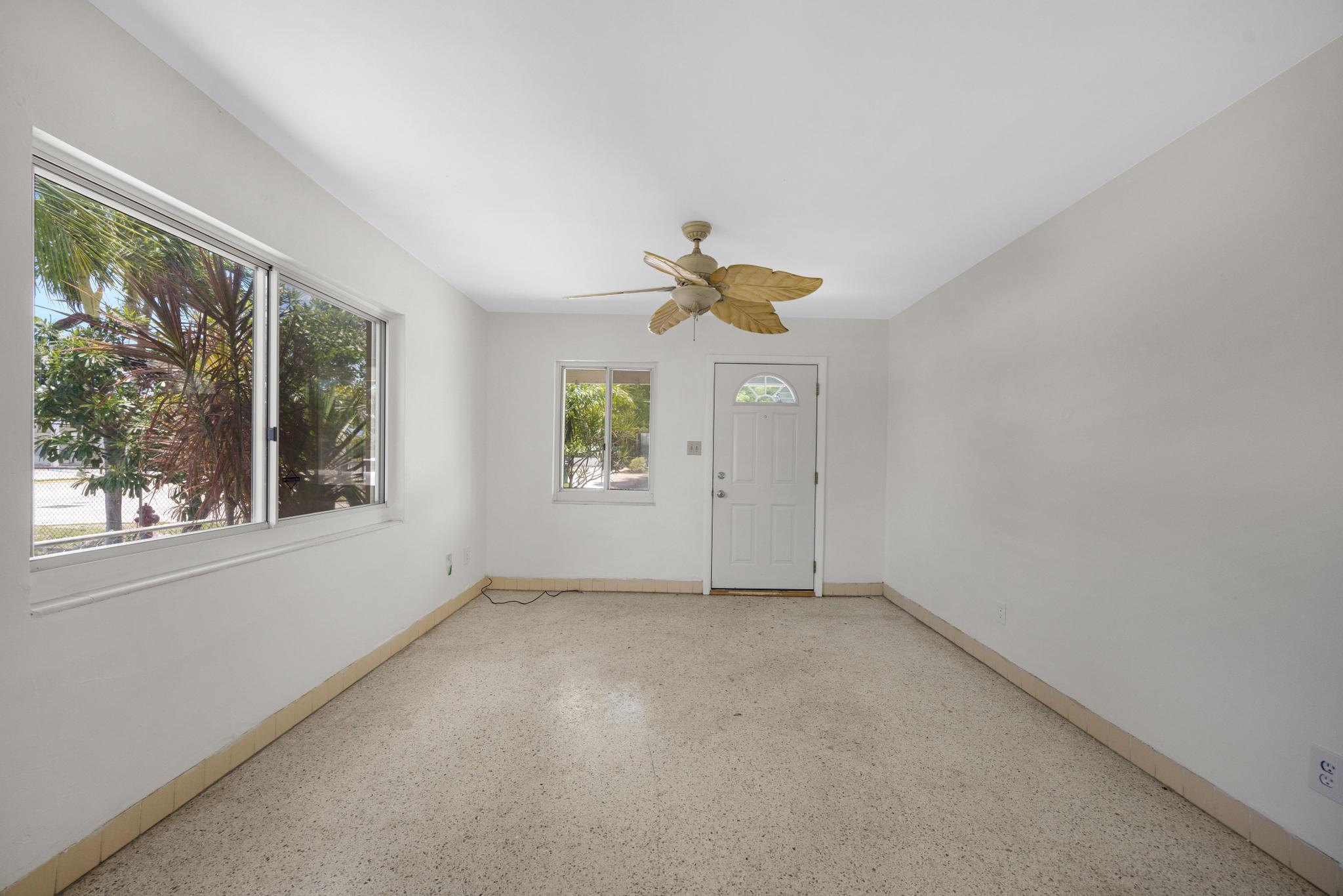 1421-1425 2nd Street Property Photo 19