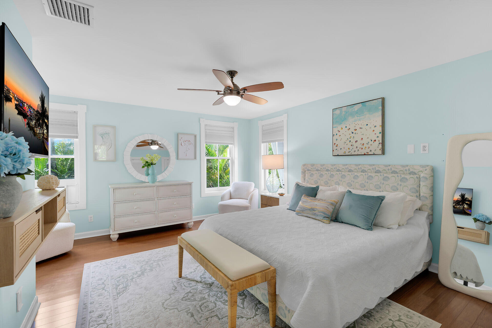 1115 South Street Property Photo 5
