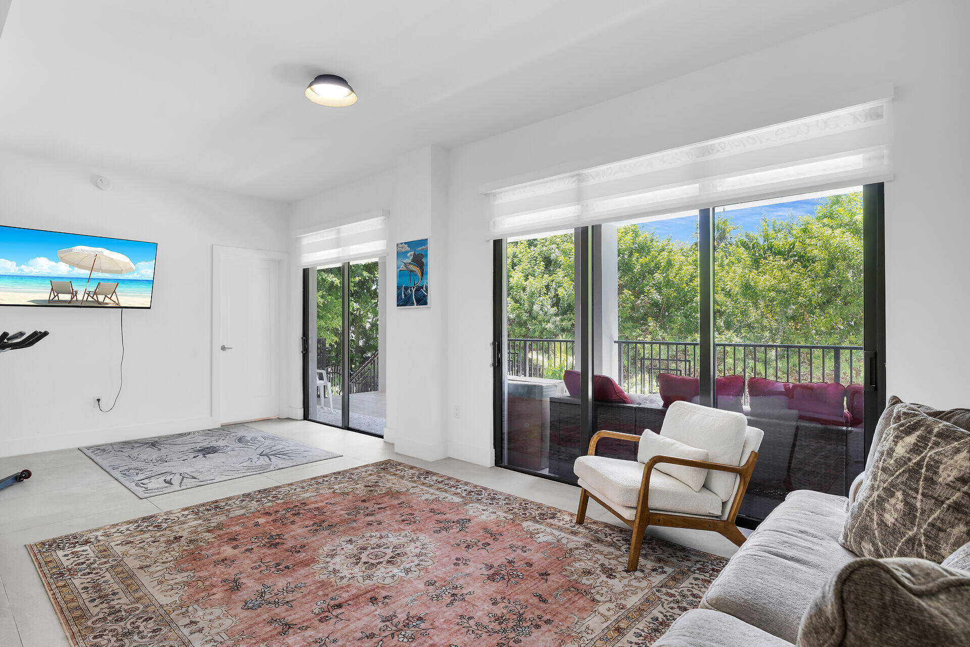 239 W Seaview Drive Property Photo 10