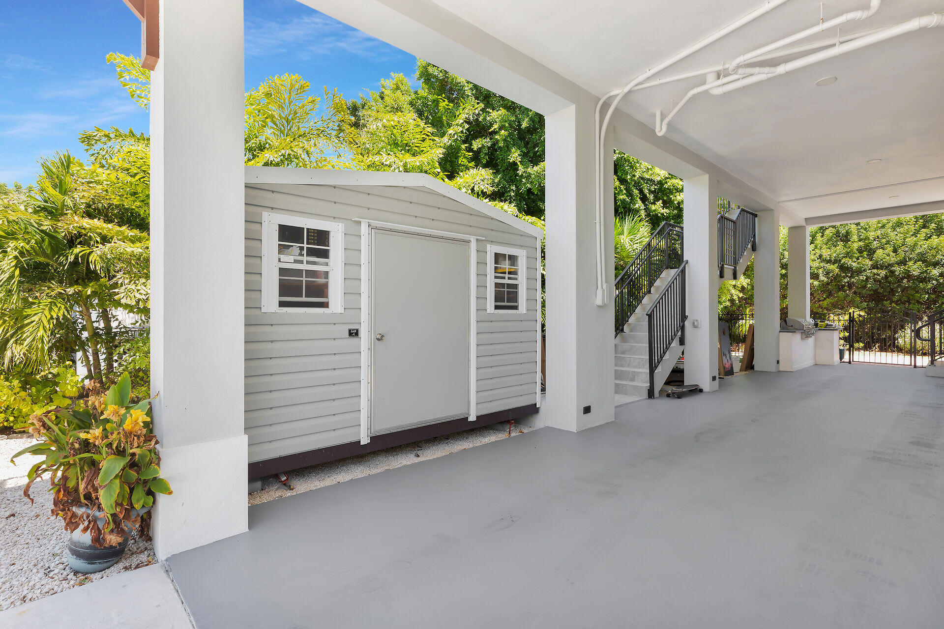 239 W Seaview Drive Property Photo 44