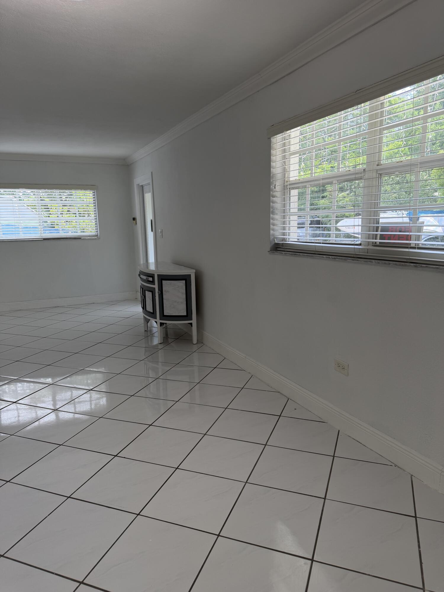 107 Rock Harbor Drive Property Photo 20