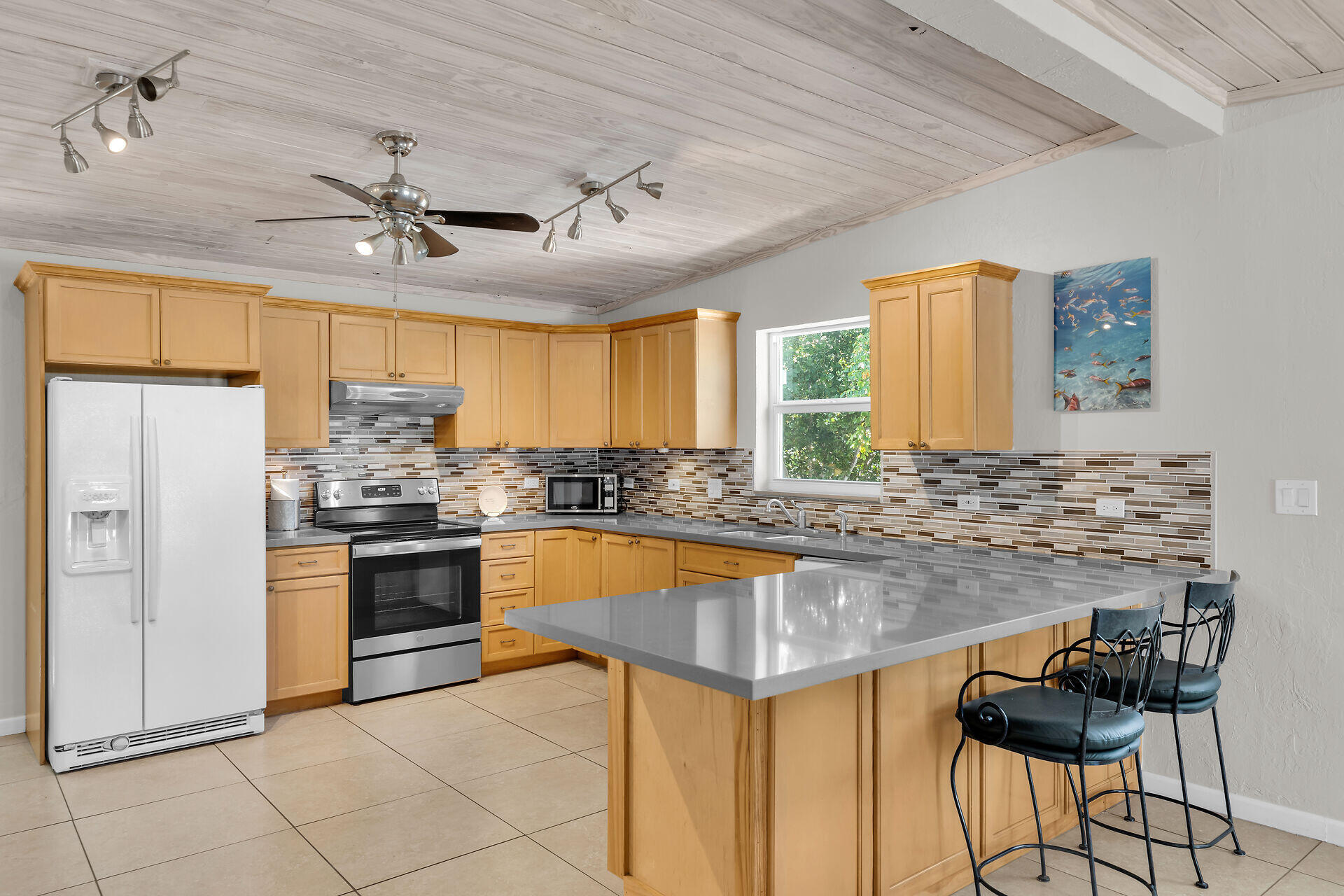 148 Sunrise Drive Property Photo 9