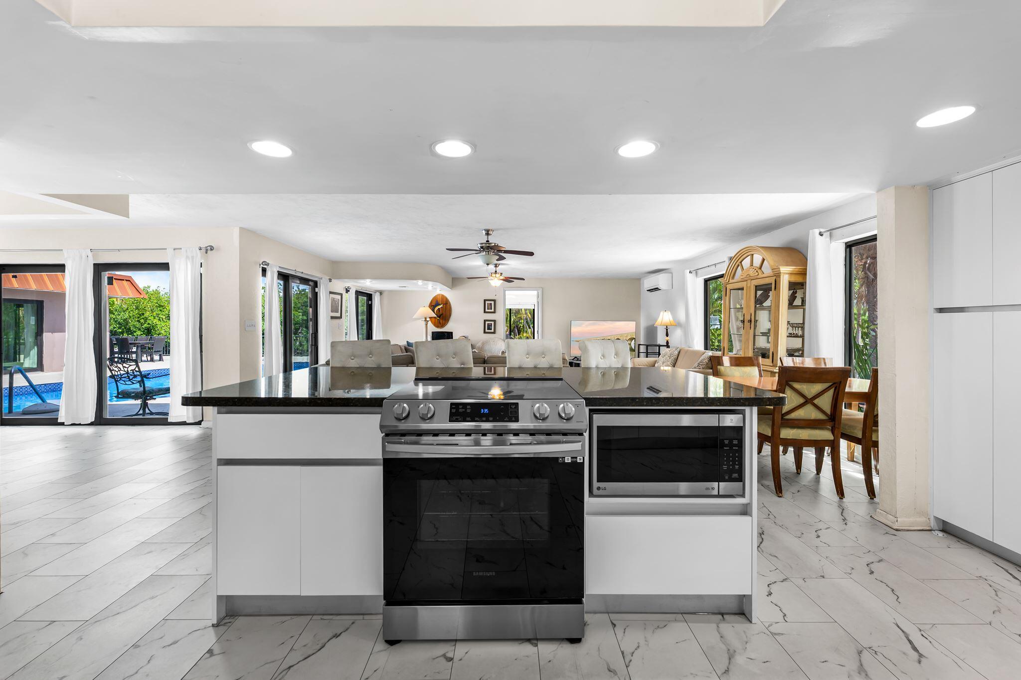 555 70th Street Gulf Property Photo 19