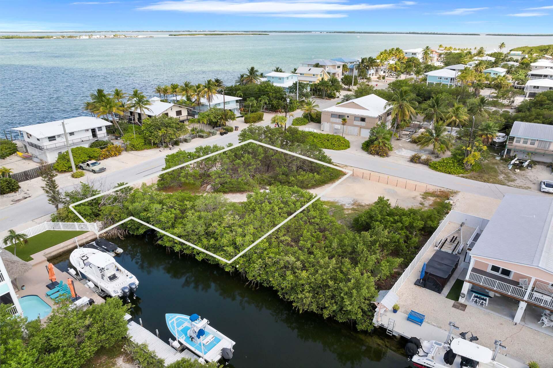 28597 Peg Leg Road Property Photo 1
