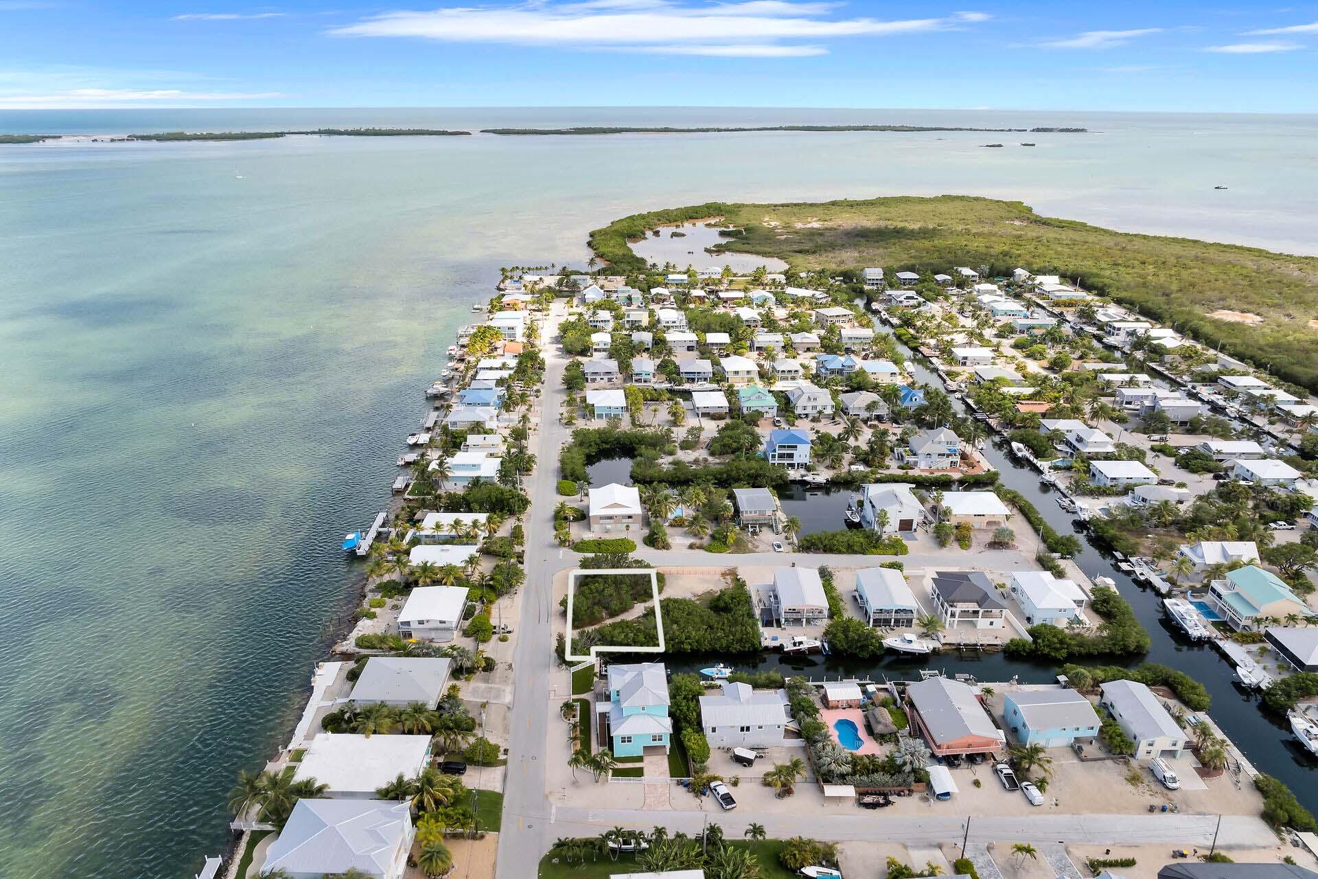28597 Peg Leg Road Property Photo 4
