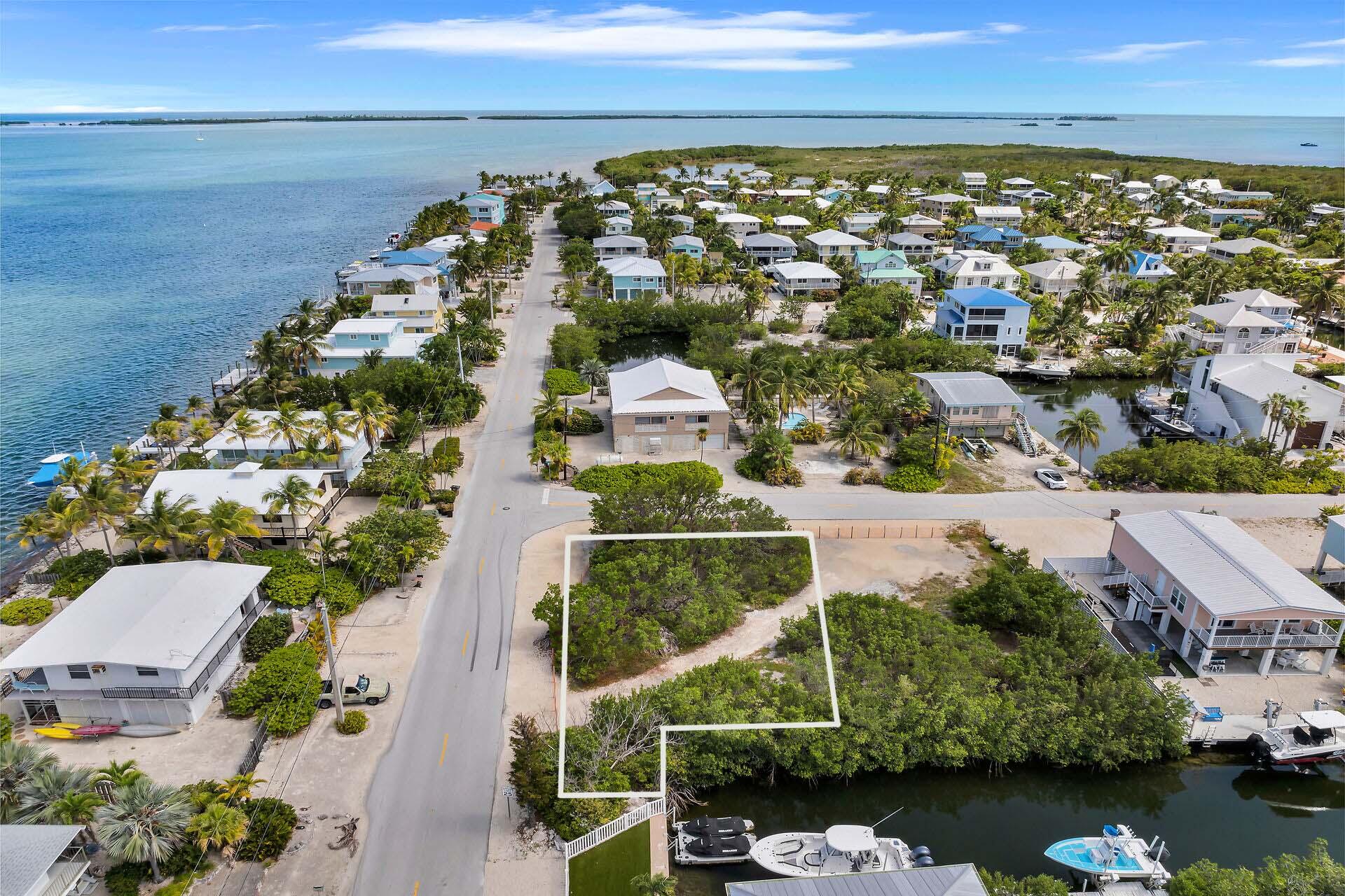 28597 Peg Leg Road Property Photo 6