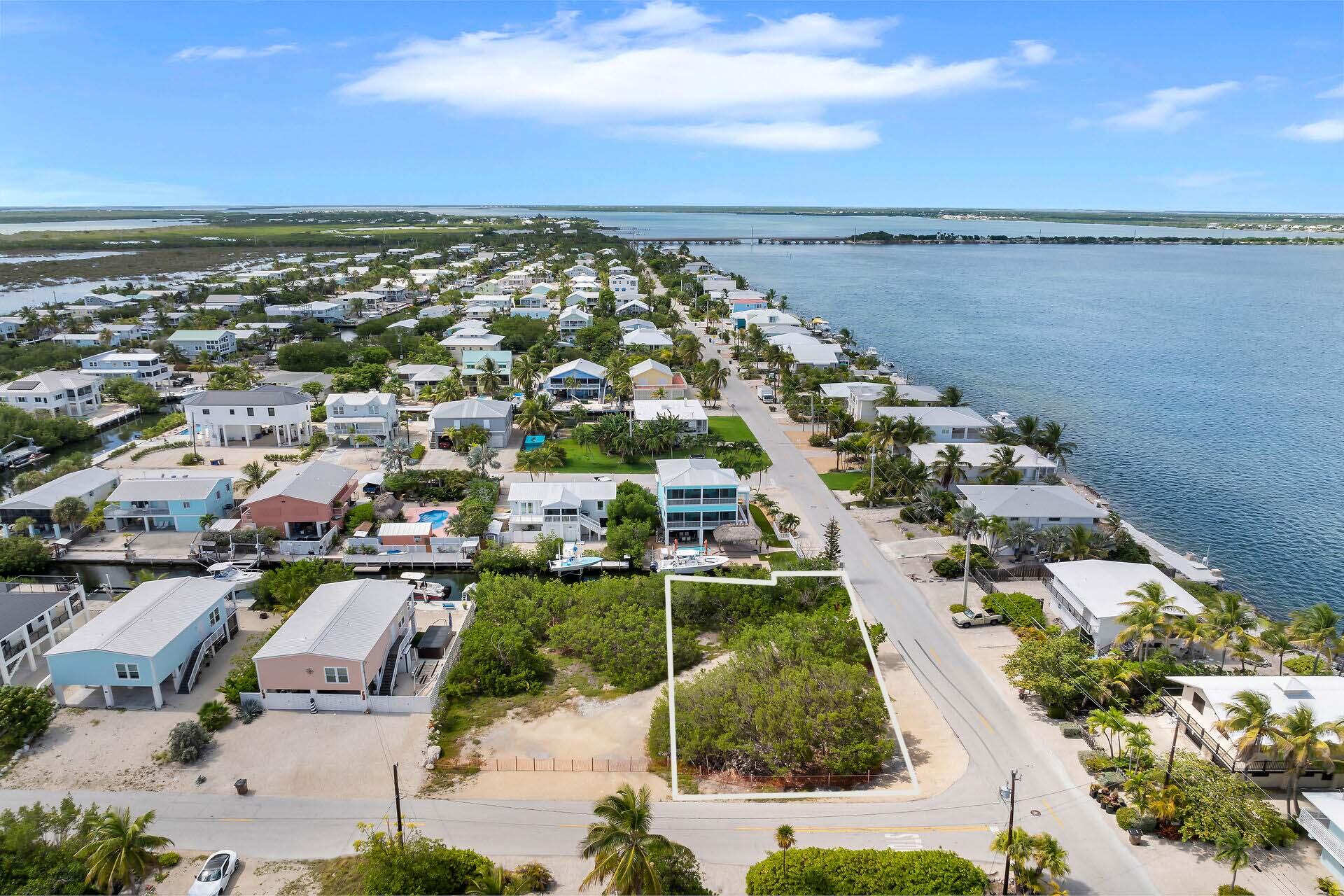 28597 Peg Leg Road Property Photo 8