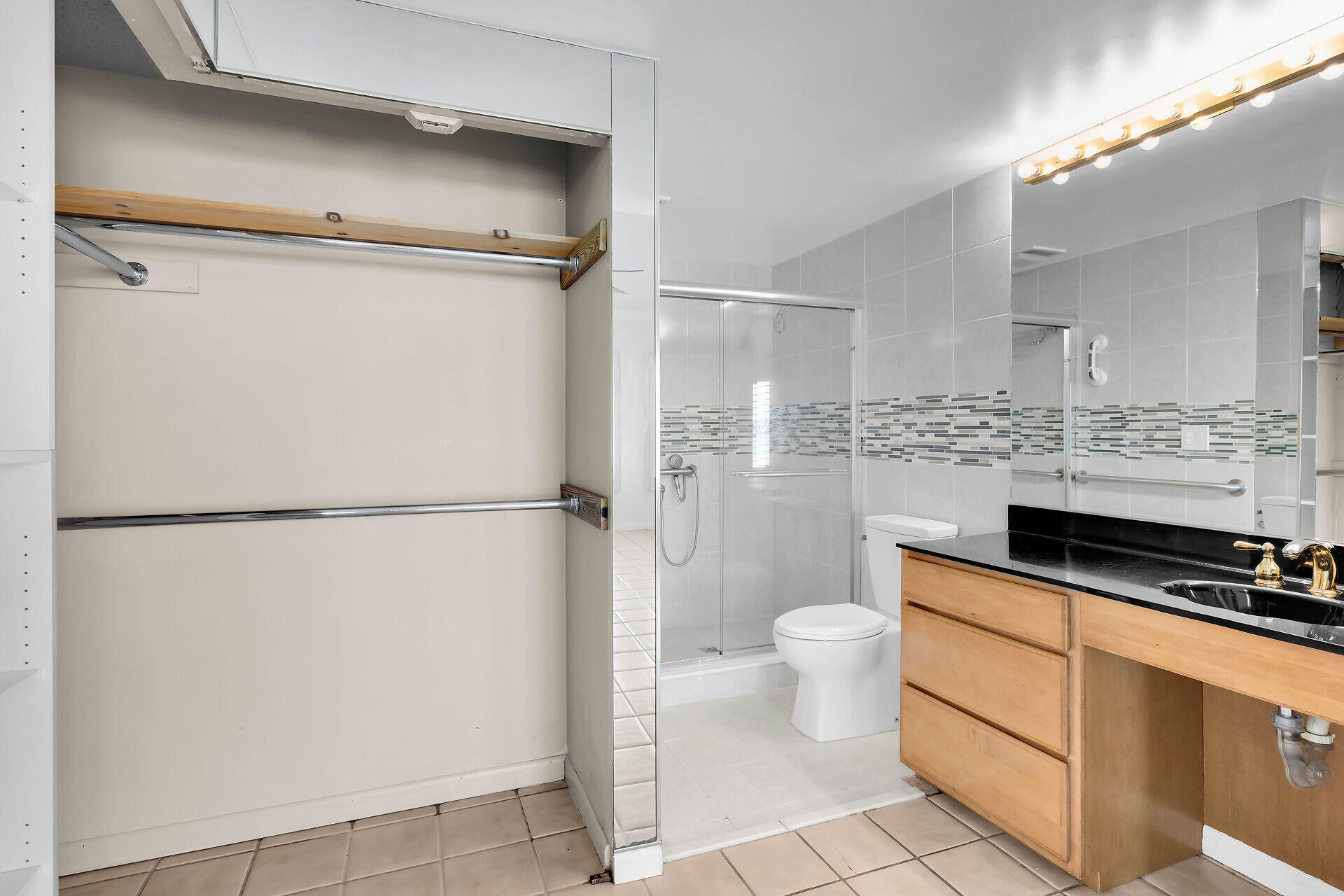 28 Jade Drive 1 Property Photo 24