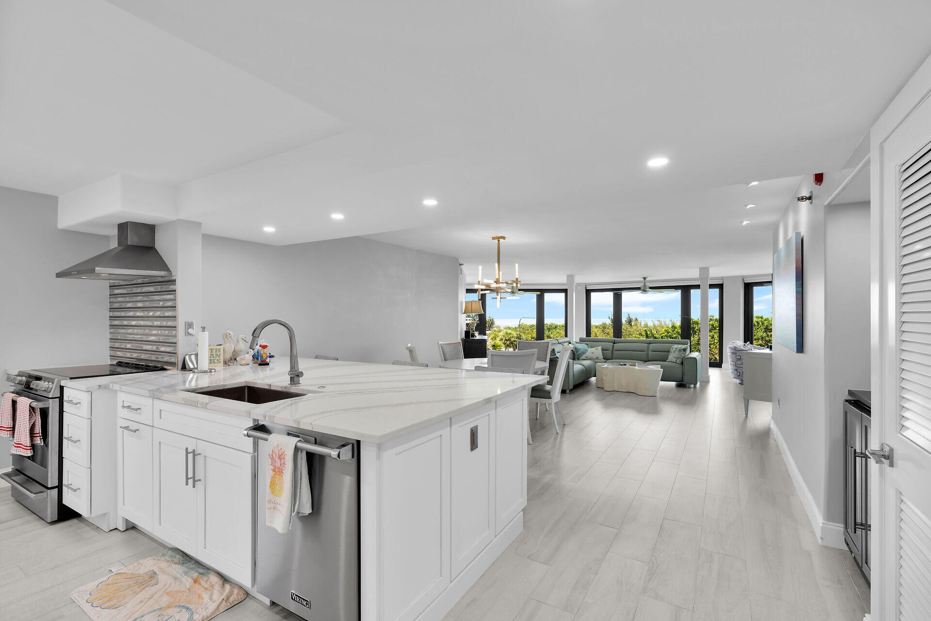 8401 Gulf Of Mexico Boulevard #401 Property Photo 6