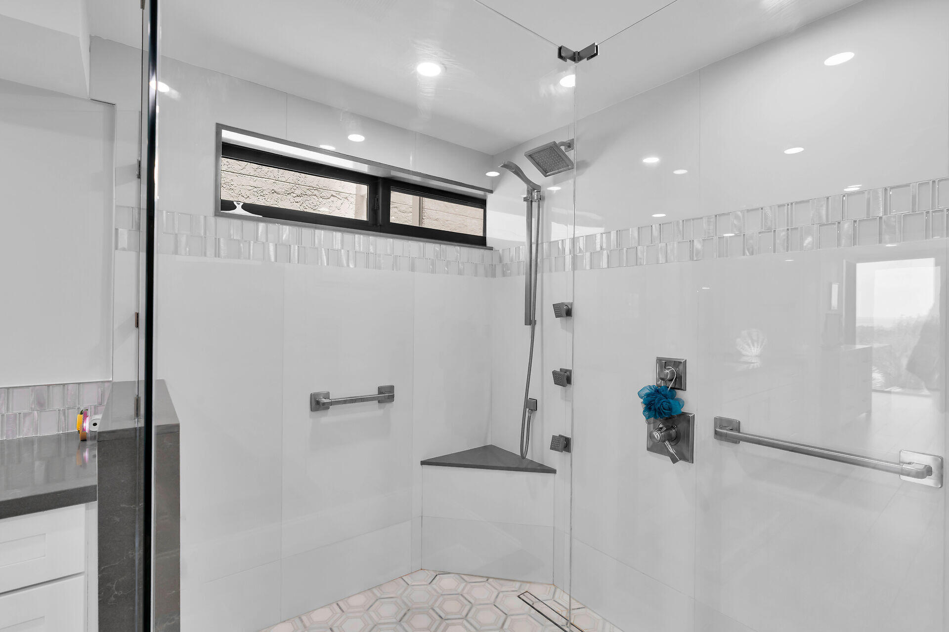 8401 Gulf Of Mexico Boulevard #401 Property Photo 27