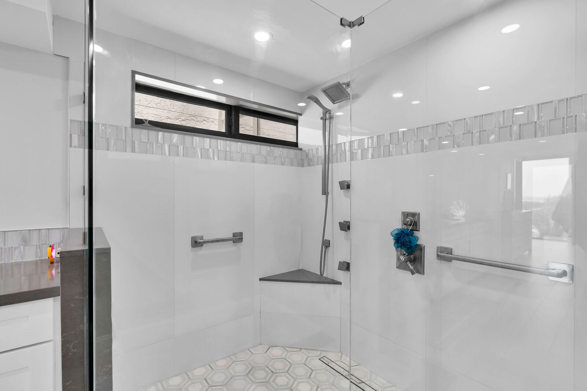 8401 Gulf Of Mexico Boulevard #401 Property Photo 28