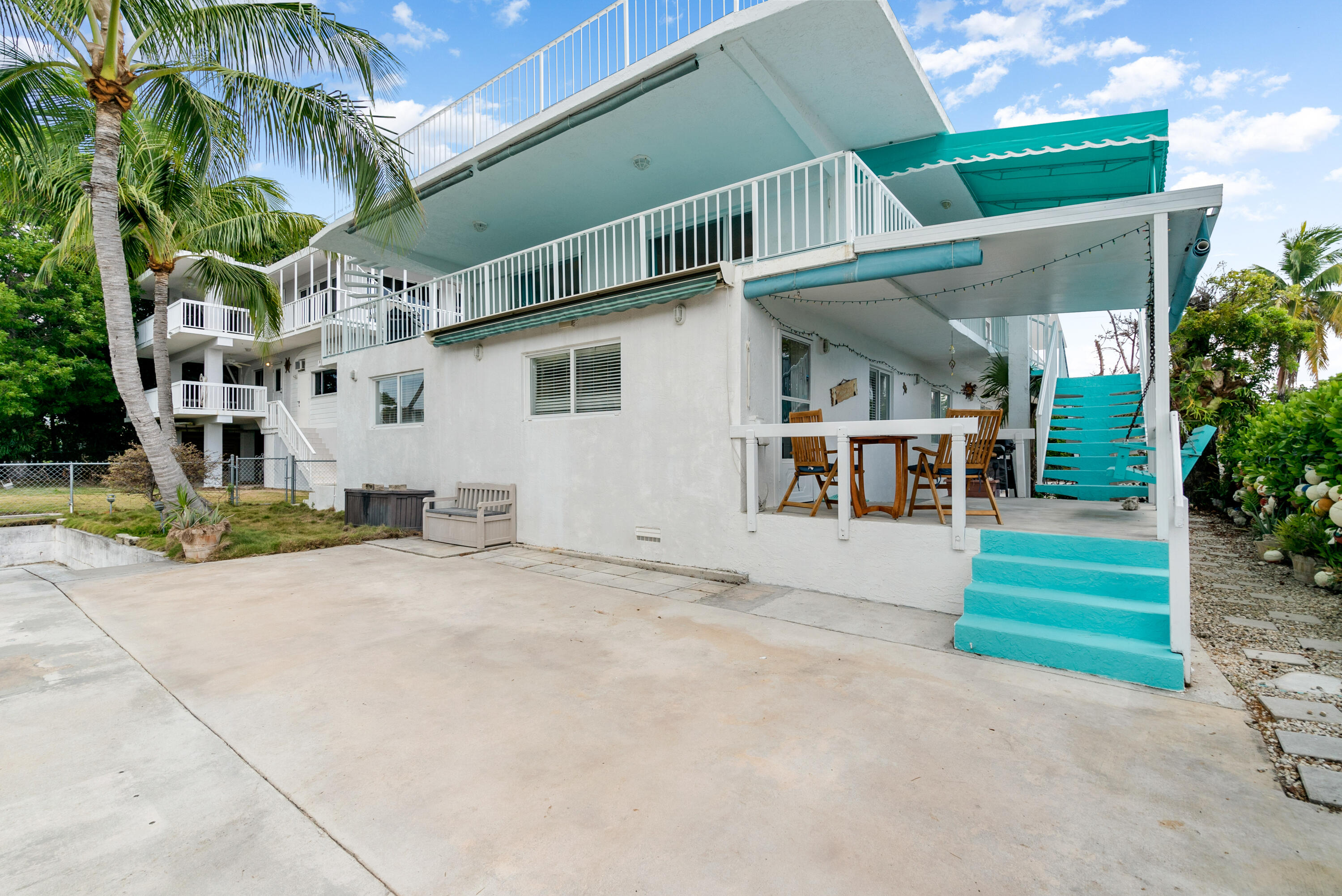 1210 Cactus Street Property Photo 4