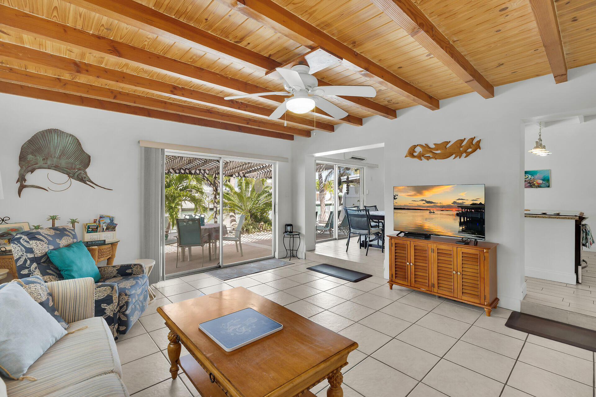 581 9th Street Property Photo 14
