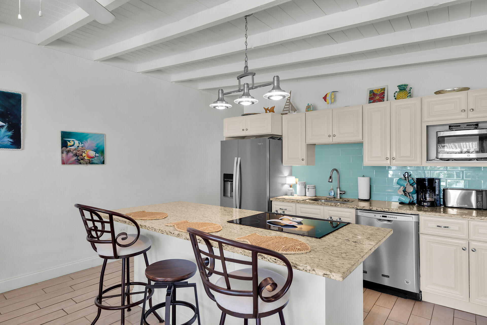 581 9th Street Property Photo 17