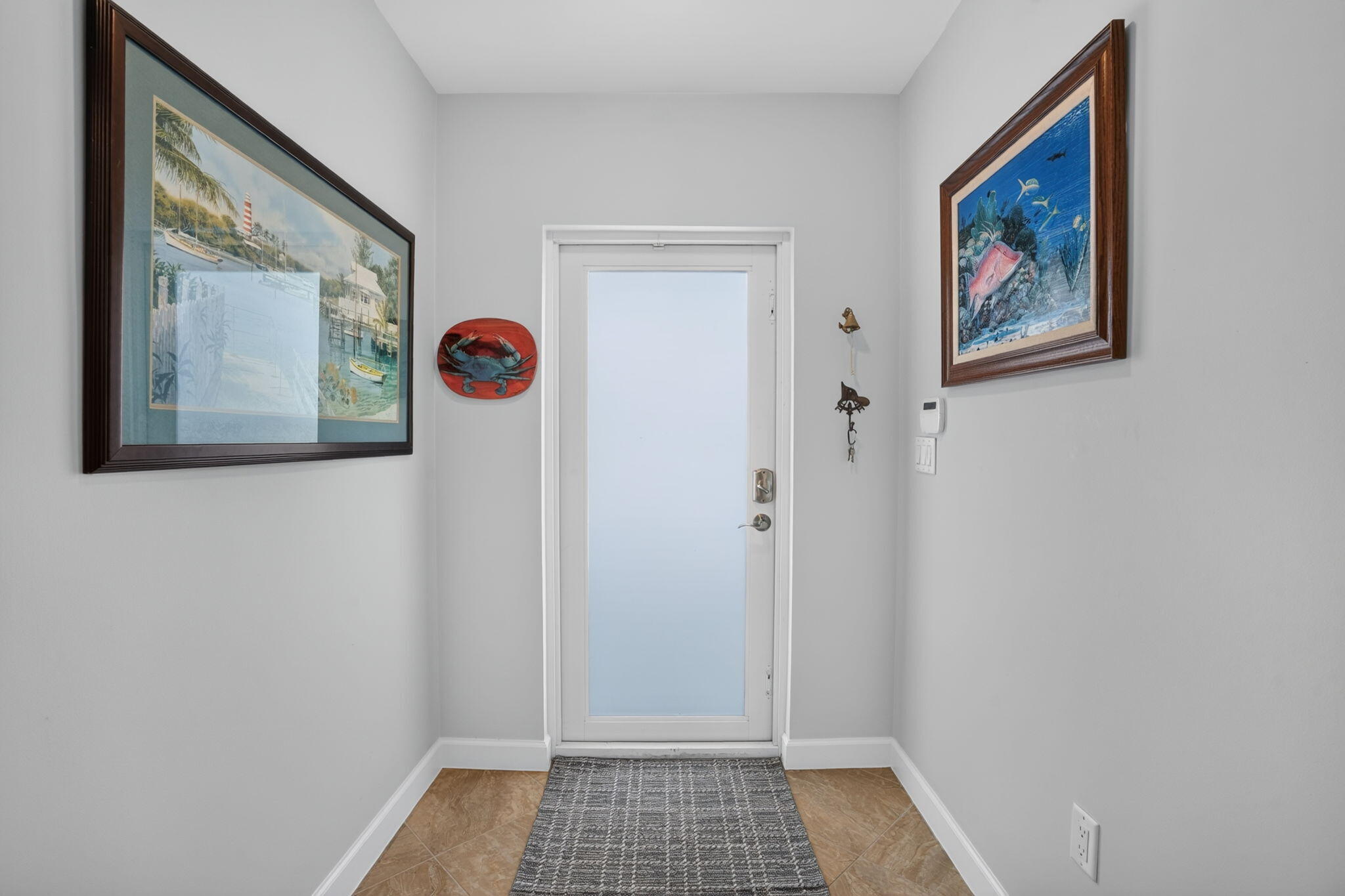 1608 Monmouth Lane Property Photo 4