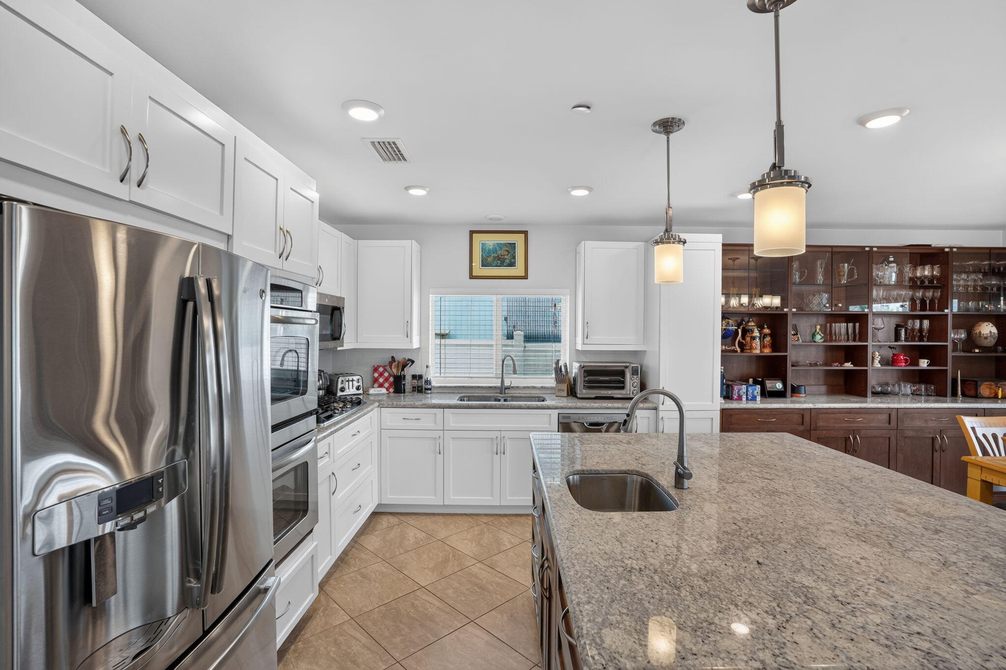 1608 Monmouth Lane Property Photo 8
