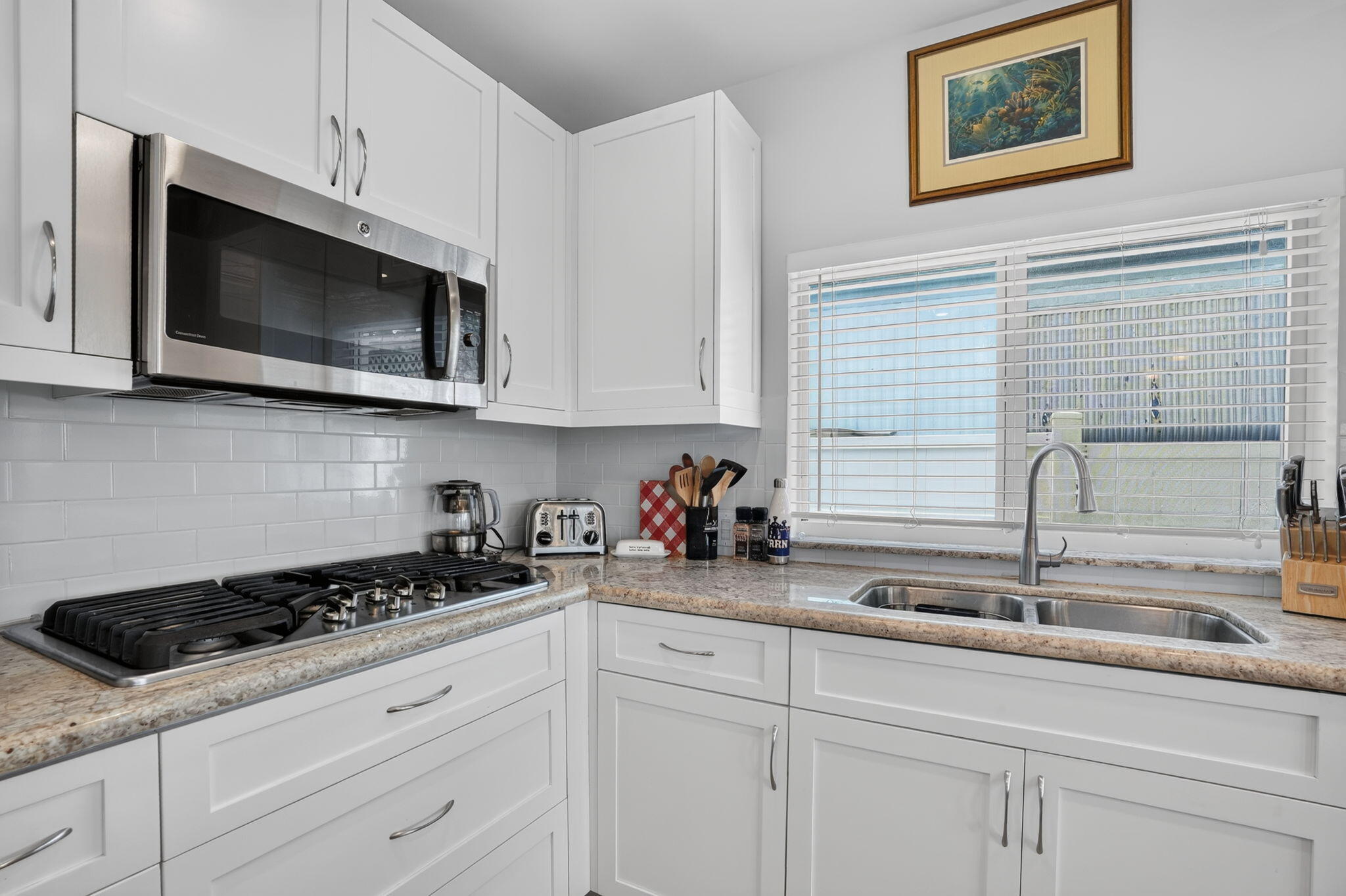 1608 Monmouth Lane Property Photo 10