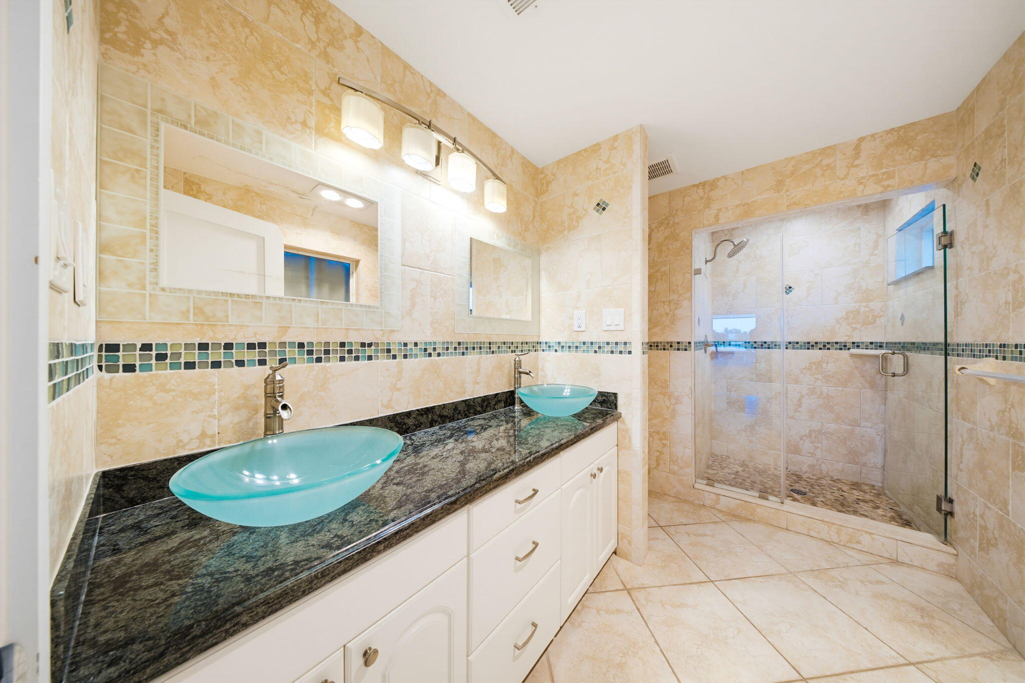 420 11th Street Property Photo 34