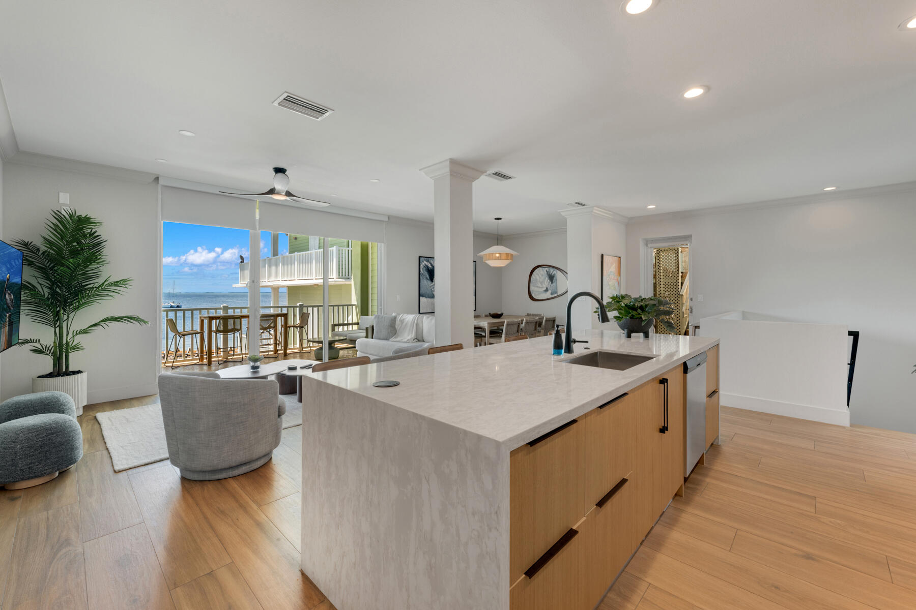 104000 Overseas Highway 1 - 2 Property Photo 8