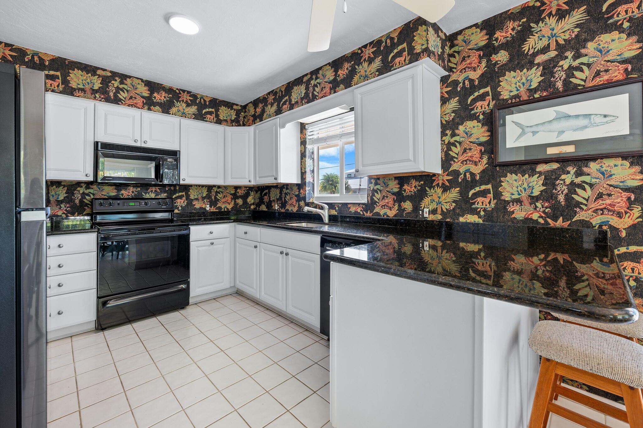 219 Schooner Lane Property Photo 6