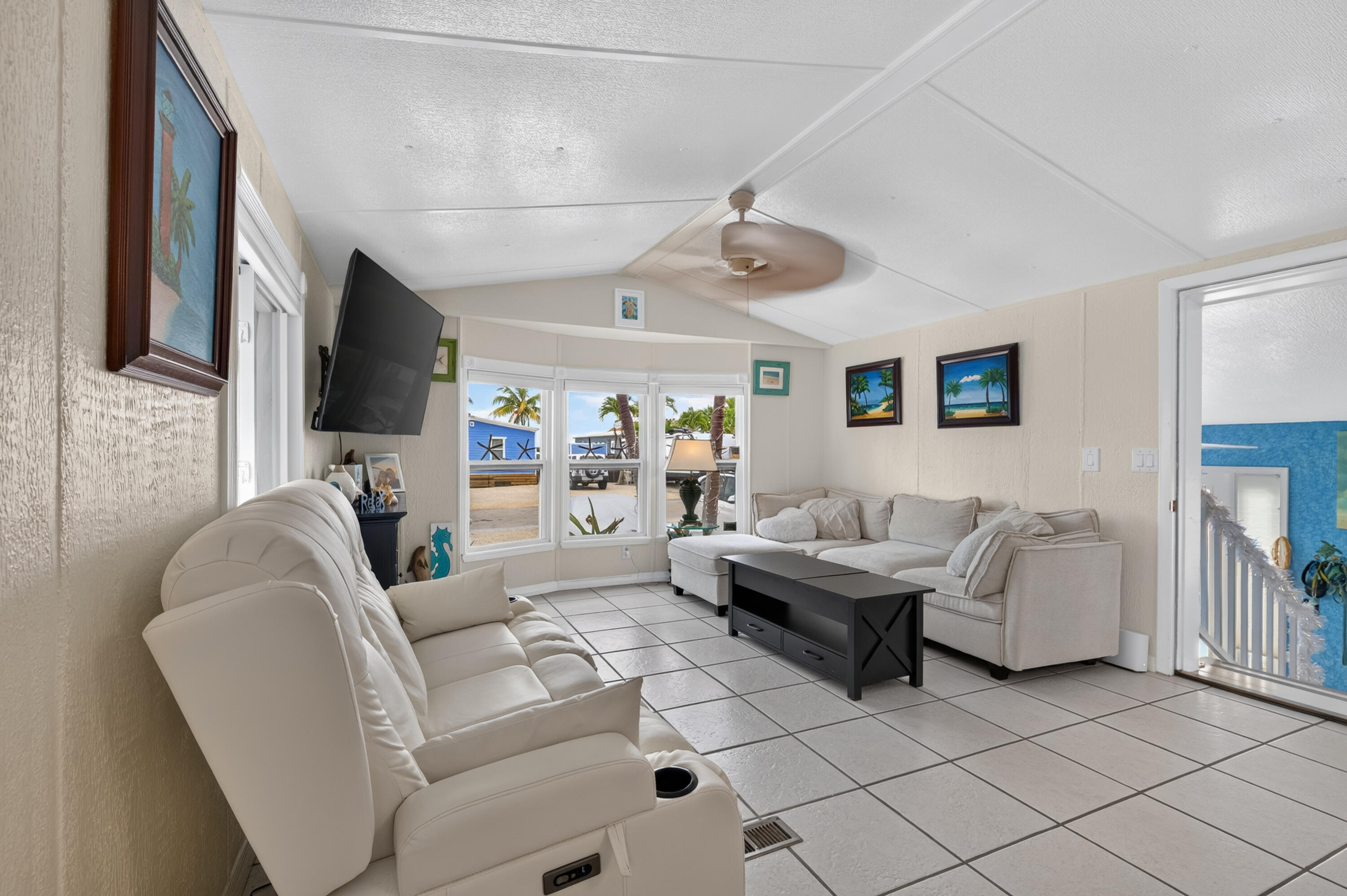 27732 Astrangia Avenue Property Photo 13