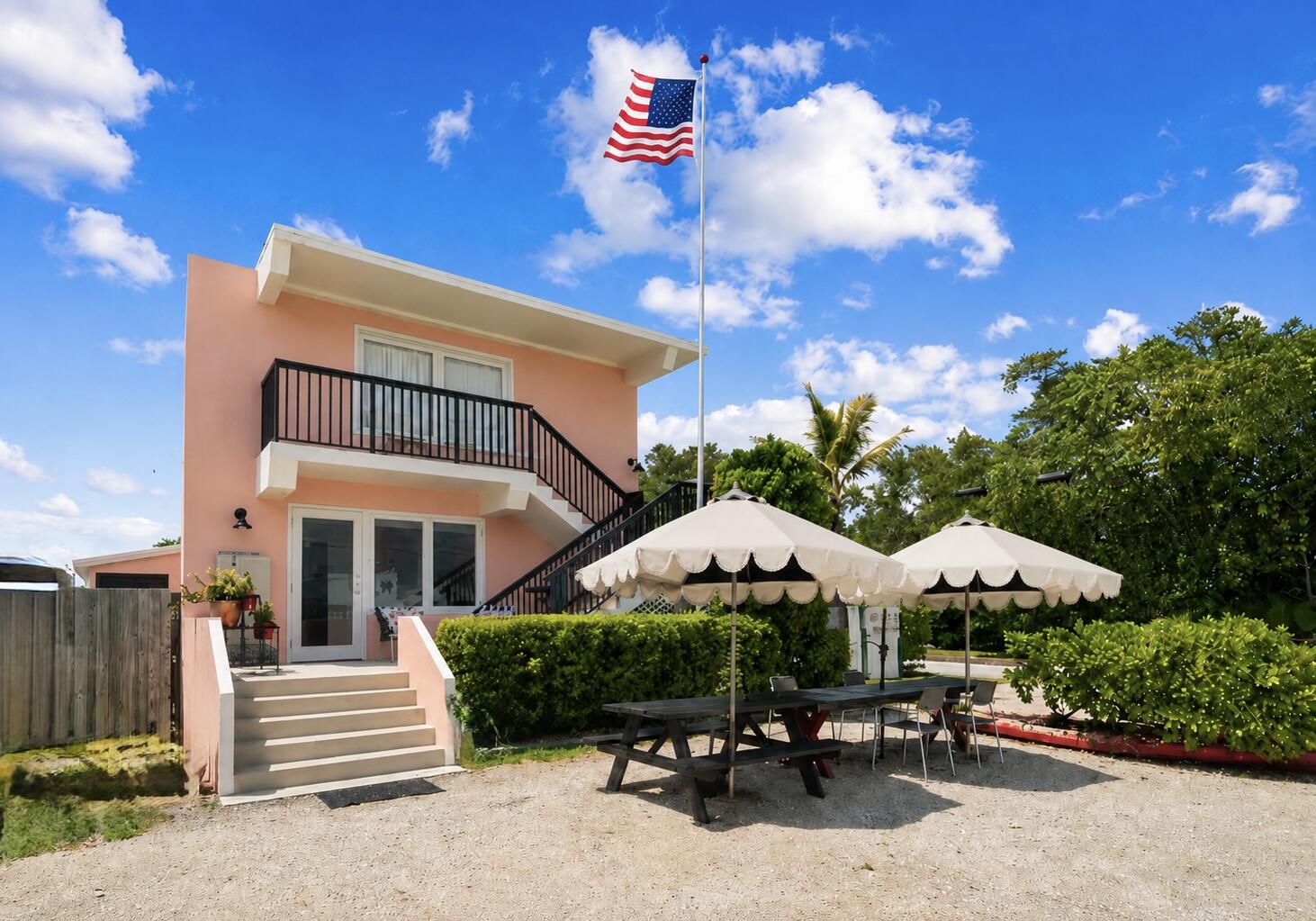 74450 Overseas Highway Property Photo 1