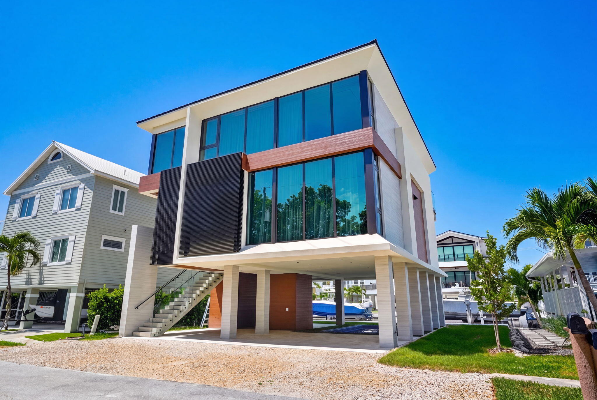 108 Coral Way Property Photo 3