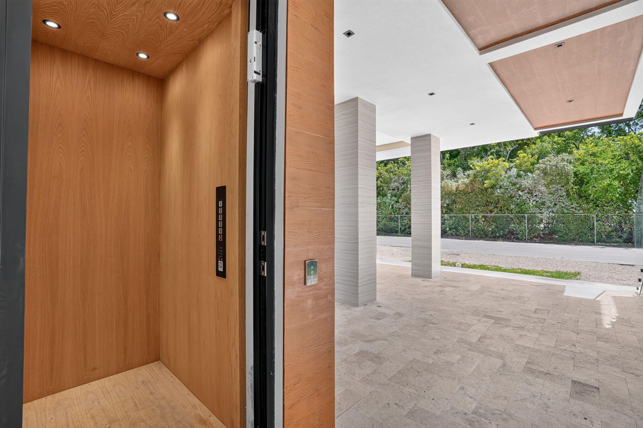 108 Coral Way Property Photo 9