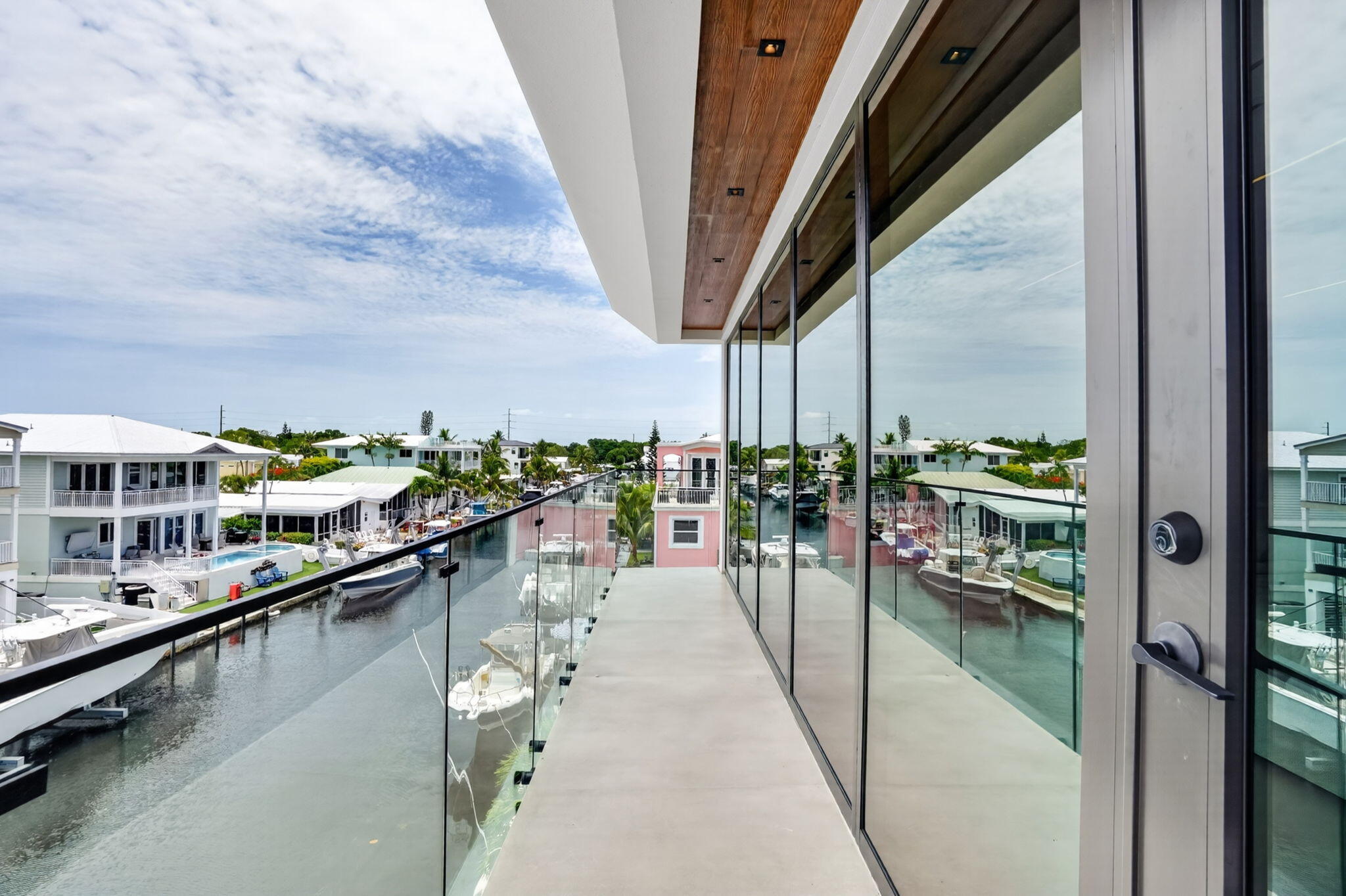 108 Coral Way Property Photo 10