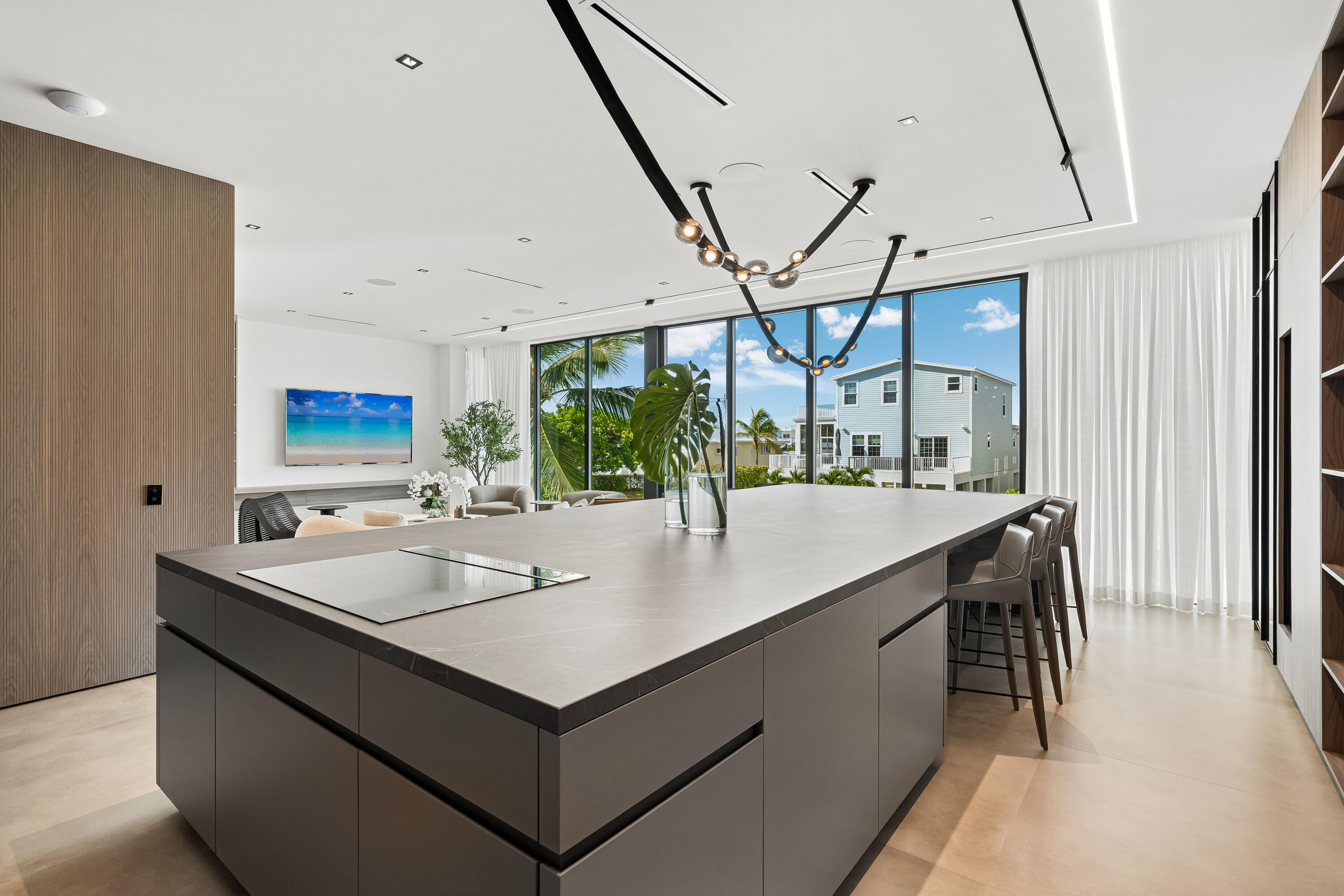108 Coral Way Property Photo 13