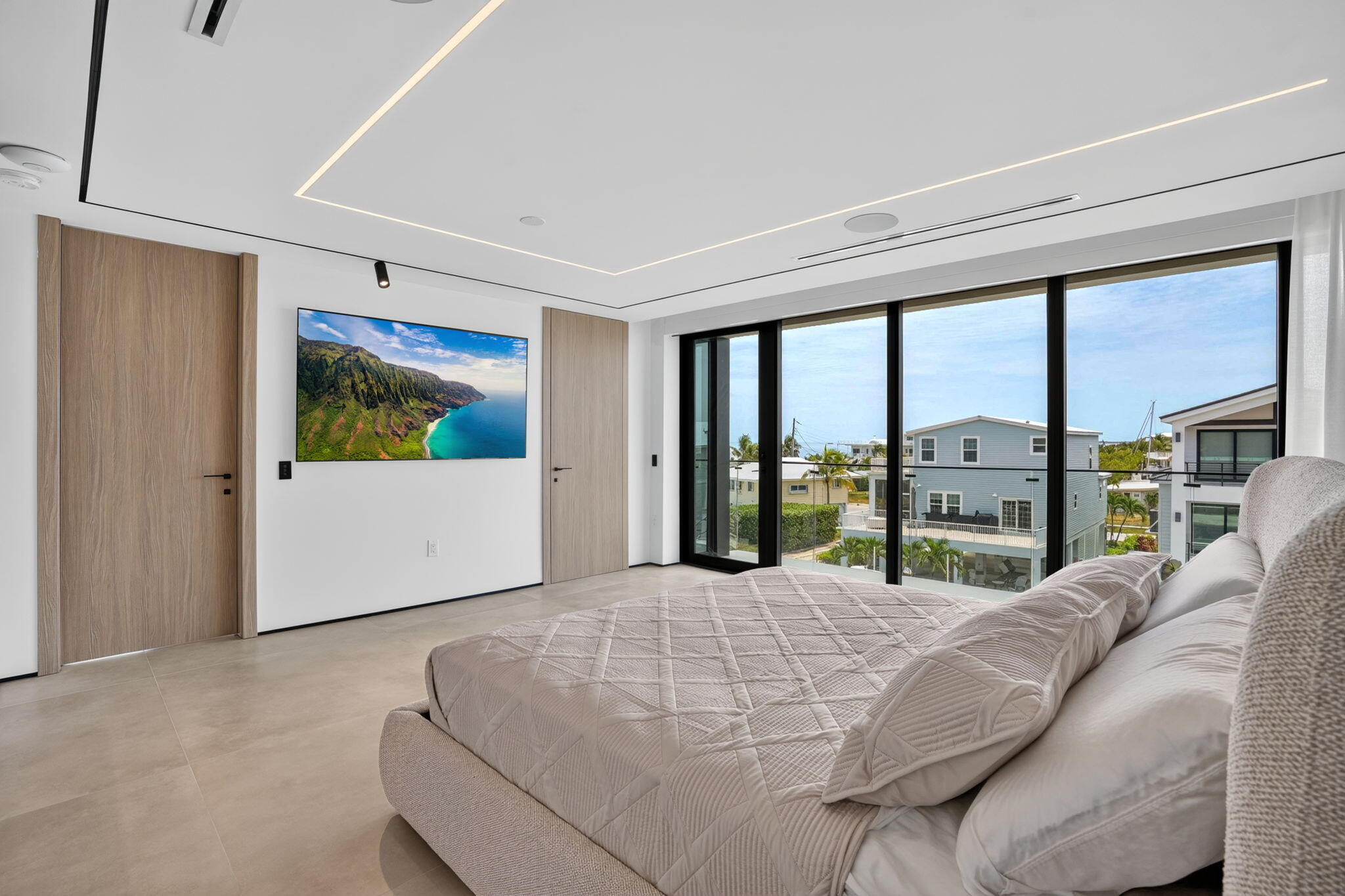 108 Coral Way Property Photo 25