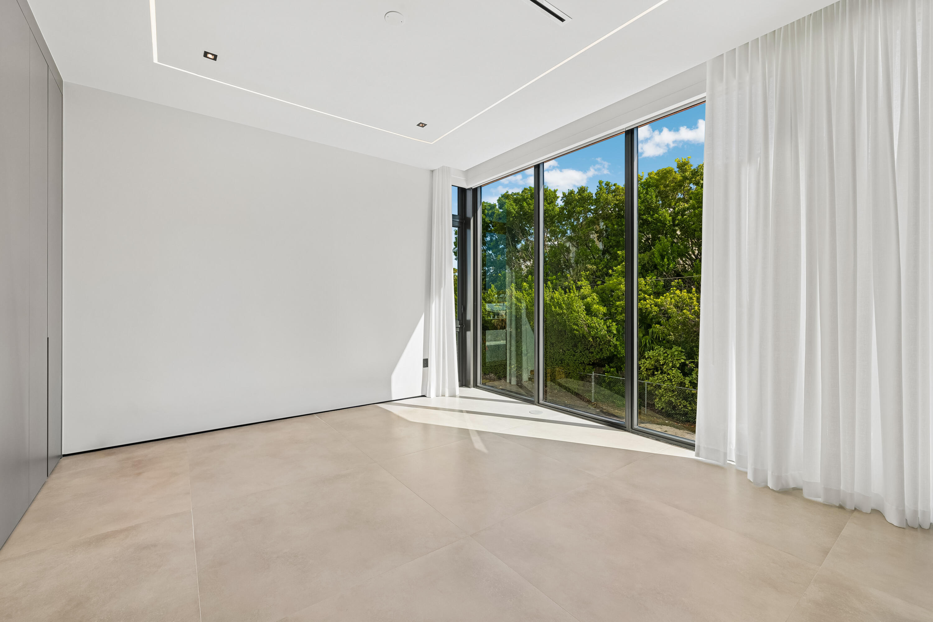 108 Coral Way Property Photo 26