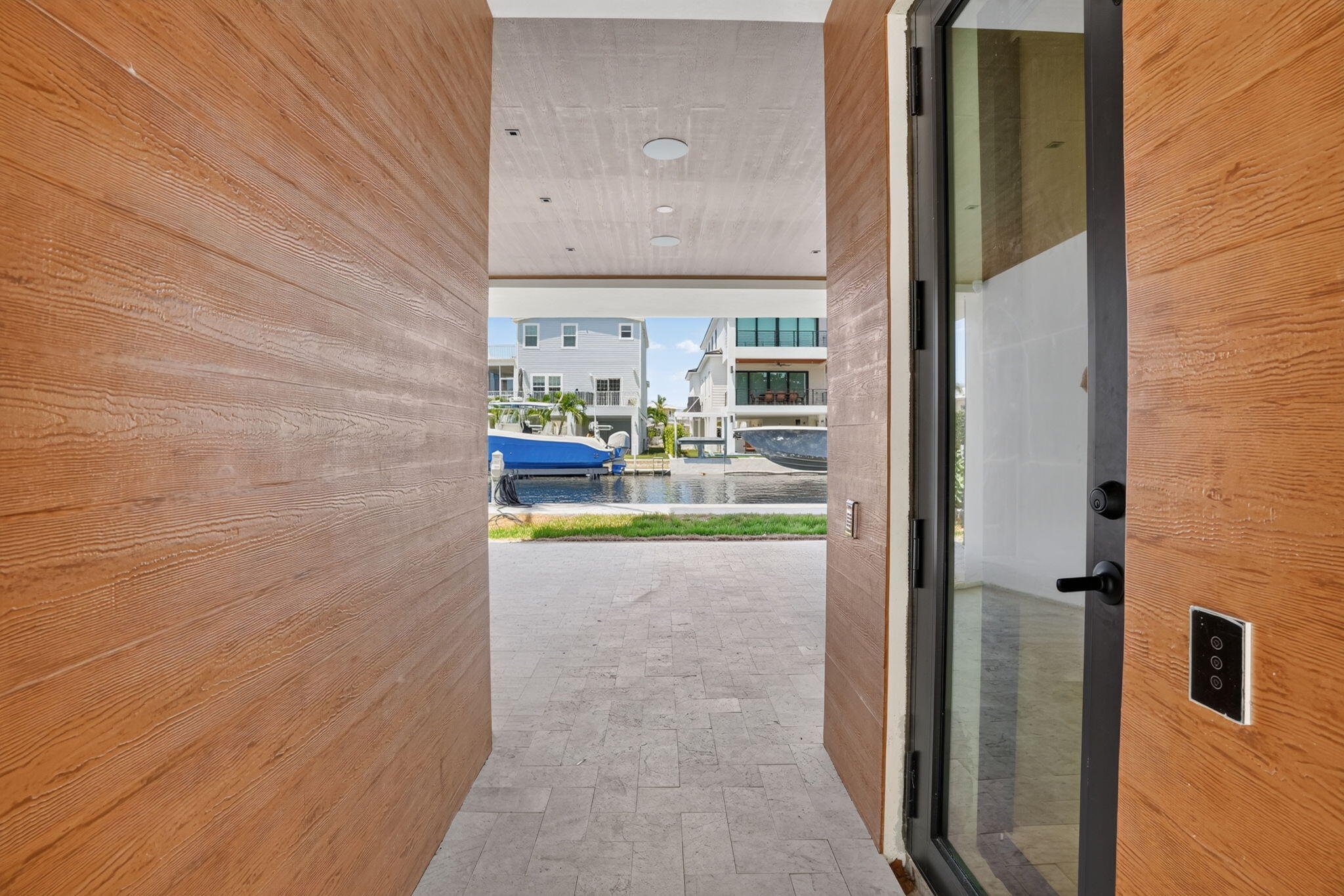 108 Coral Way Property Photo 31