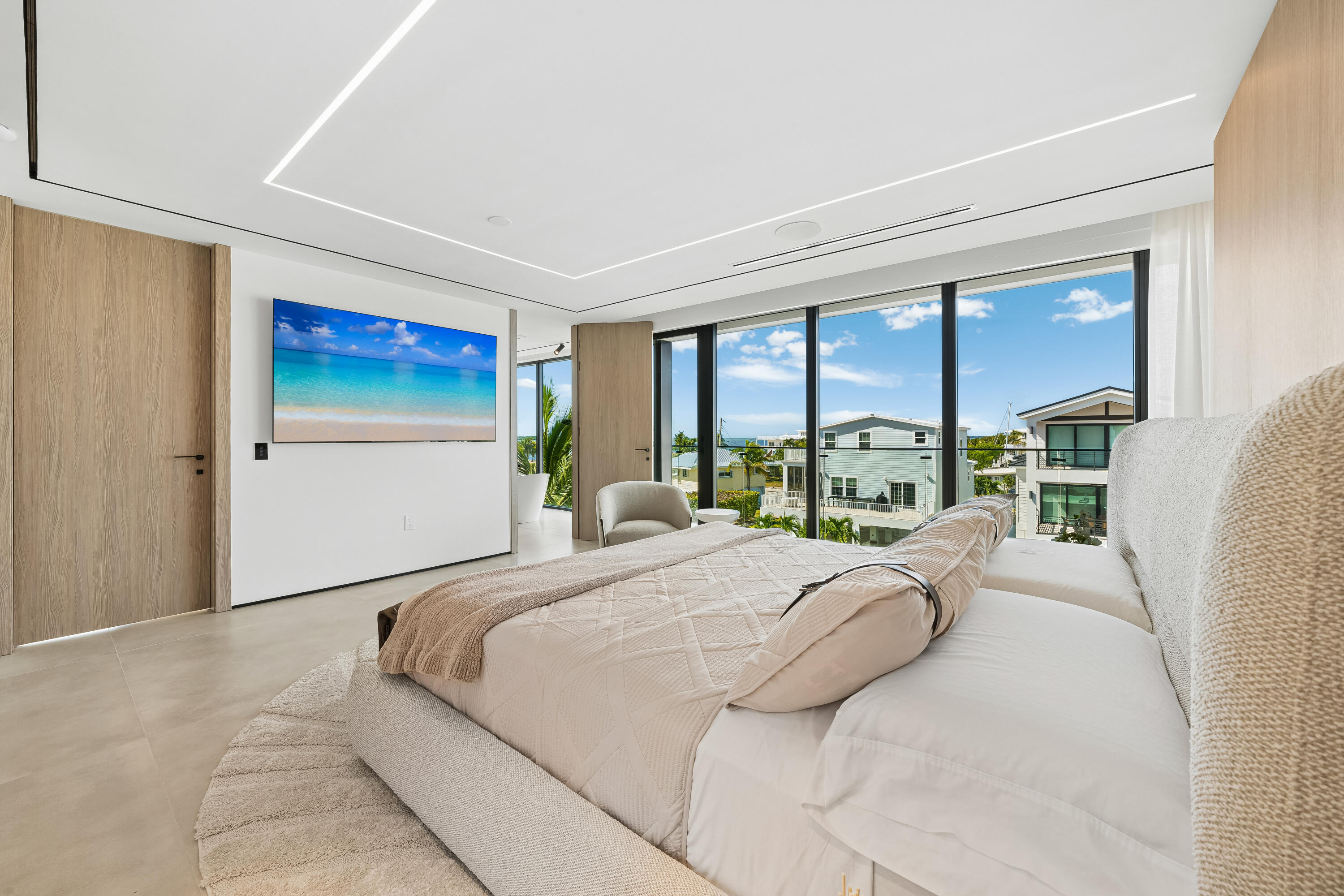 108 Coral Way Property Photo 38