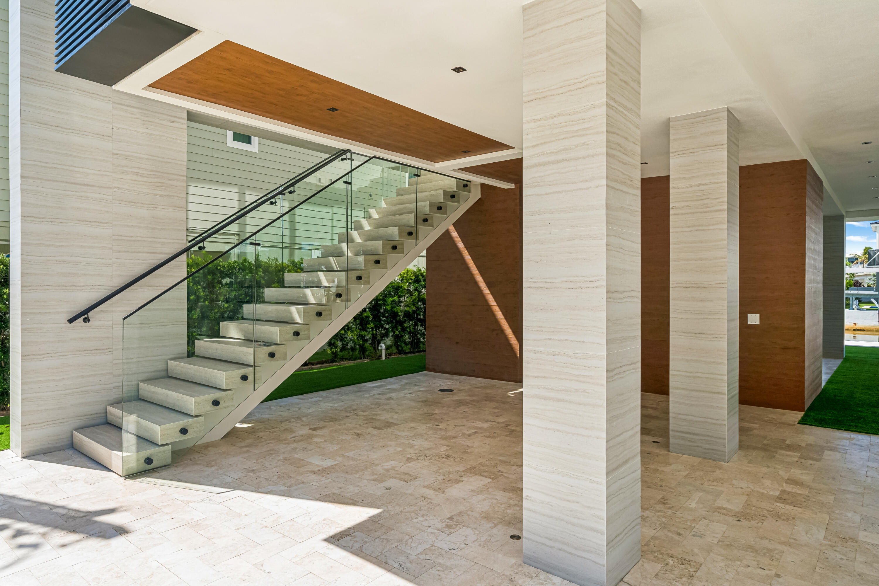 108 Coral Way Property Photo 63