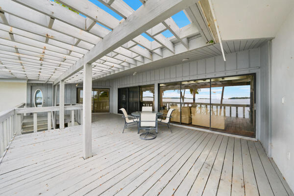 154 Redwing Road Property Photo 32