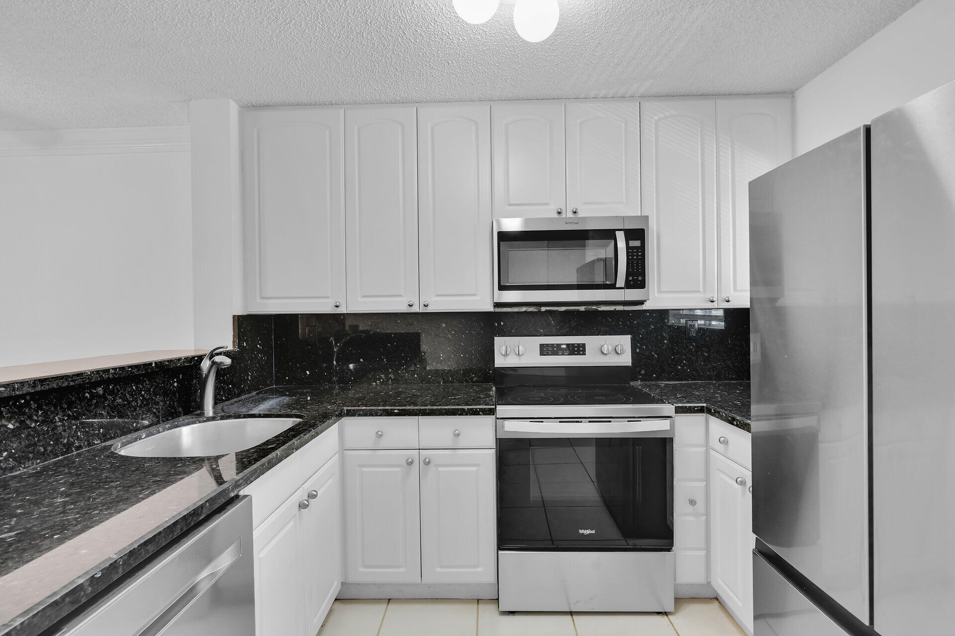98402 Windward Avenue Property Photo 11