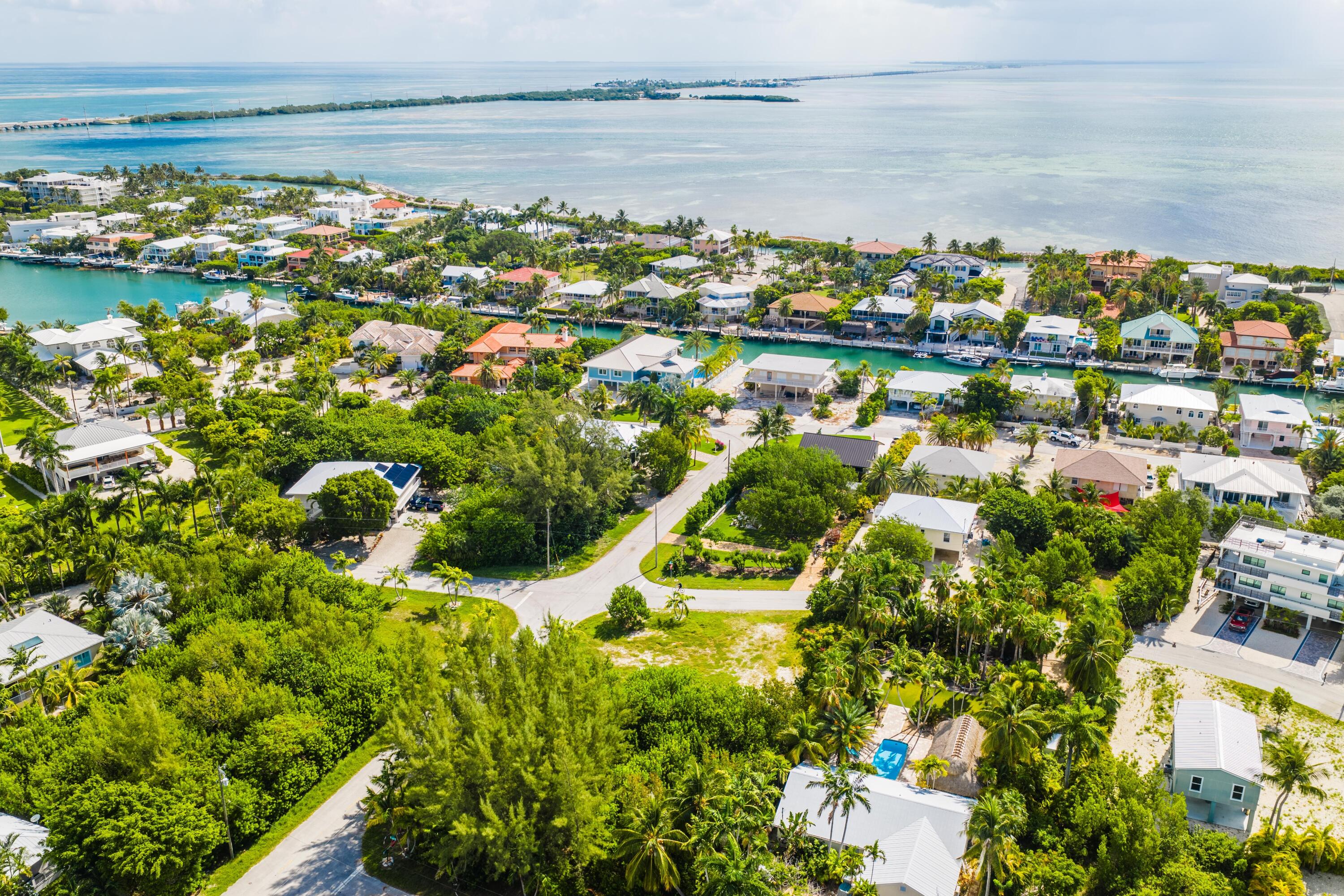 101 S Bahama Drive Property Photo 7