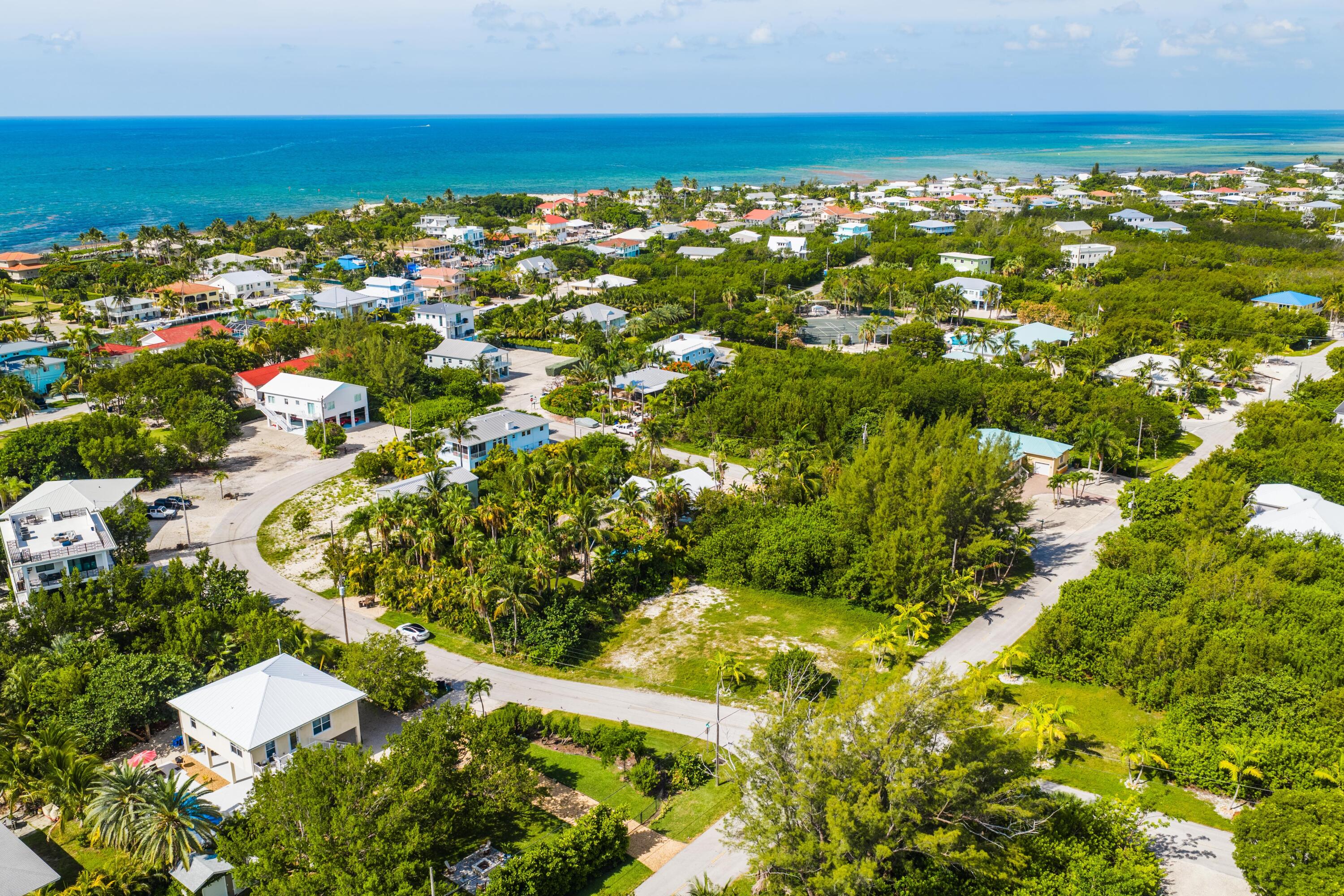101 S Bahama Drive Property Photo 14