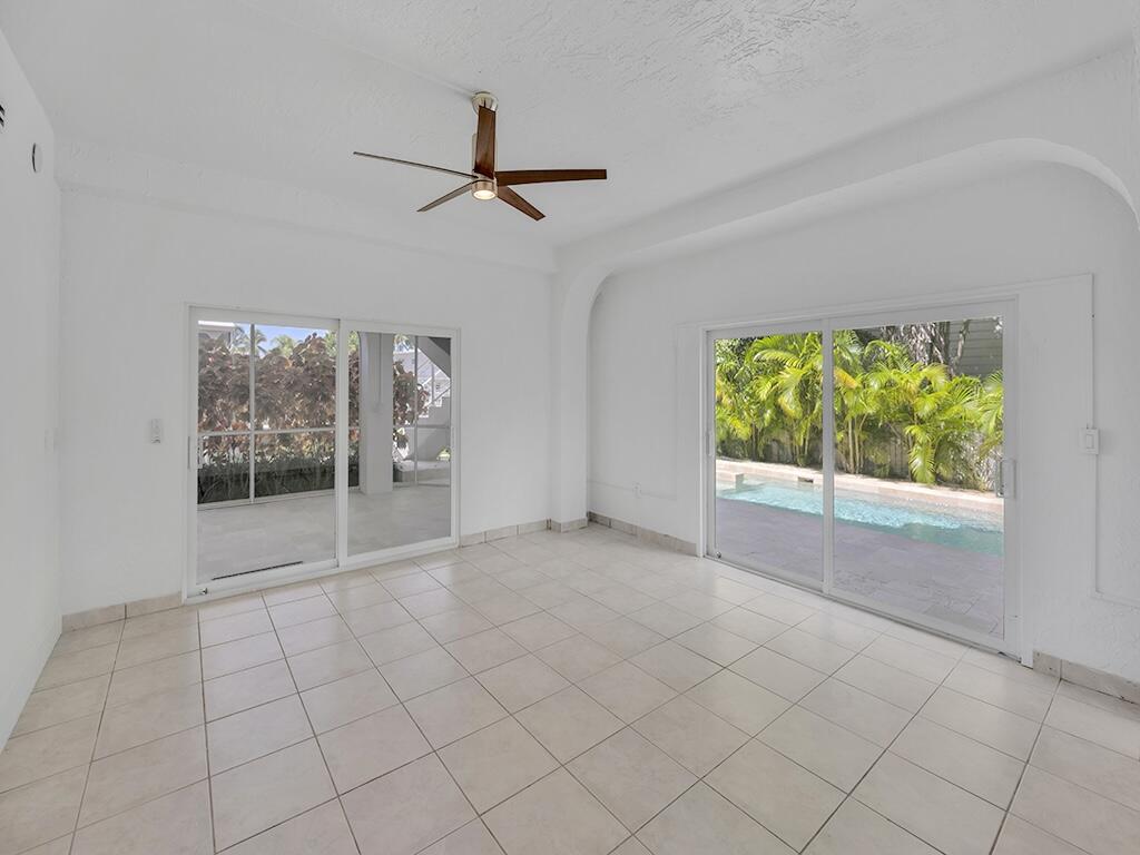 157 Valencia Drive Property Photo 43