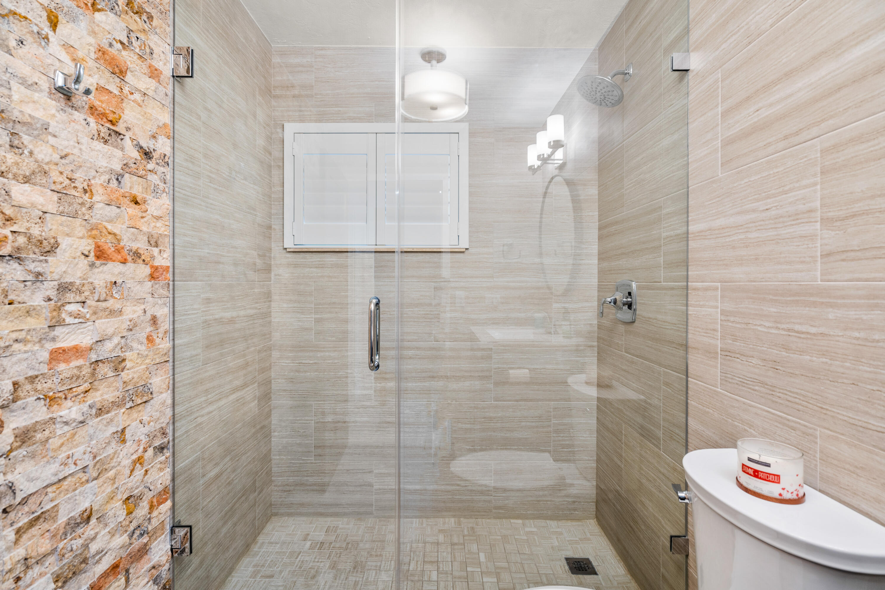 280 S Coconut Palm Boulevard Property Photo 16