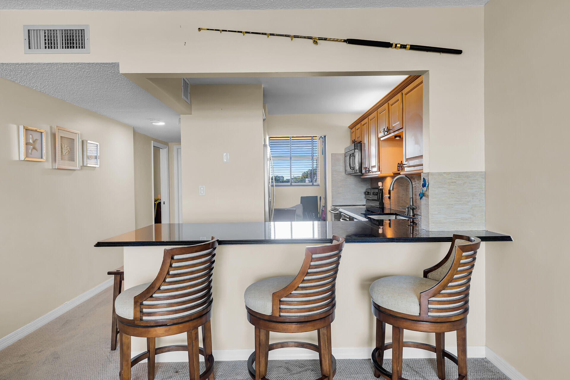 88540 Overseas Highway Apt 304 Property Photo 6