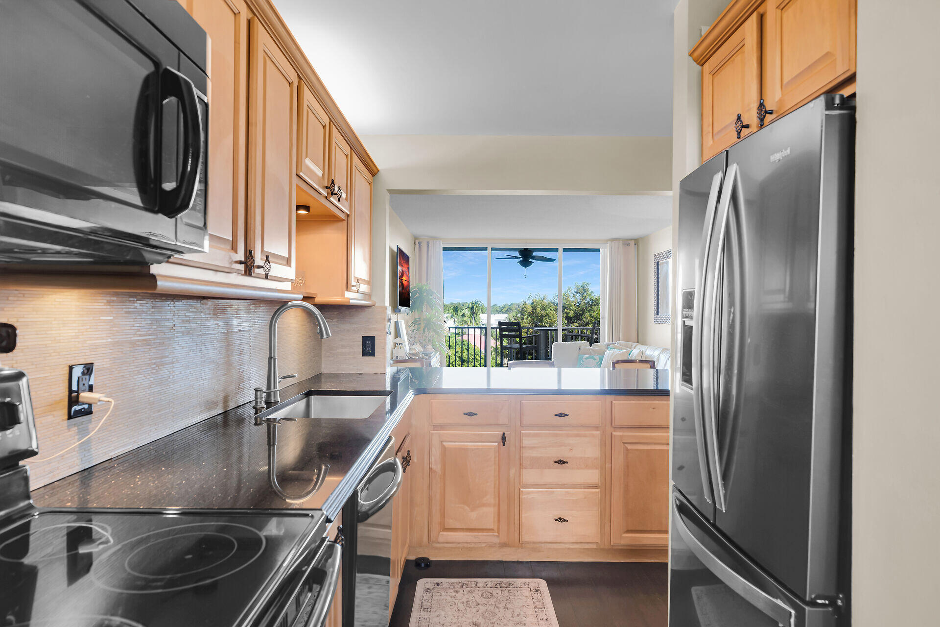 88540 Overseas Highway Apt 304 Property Photo 7