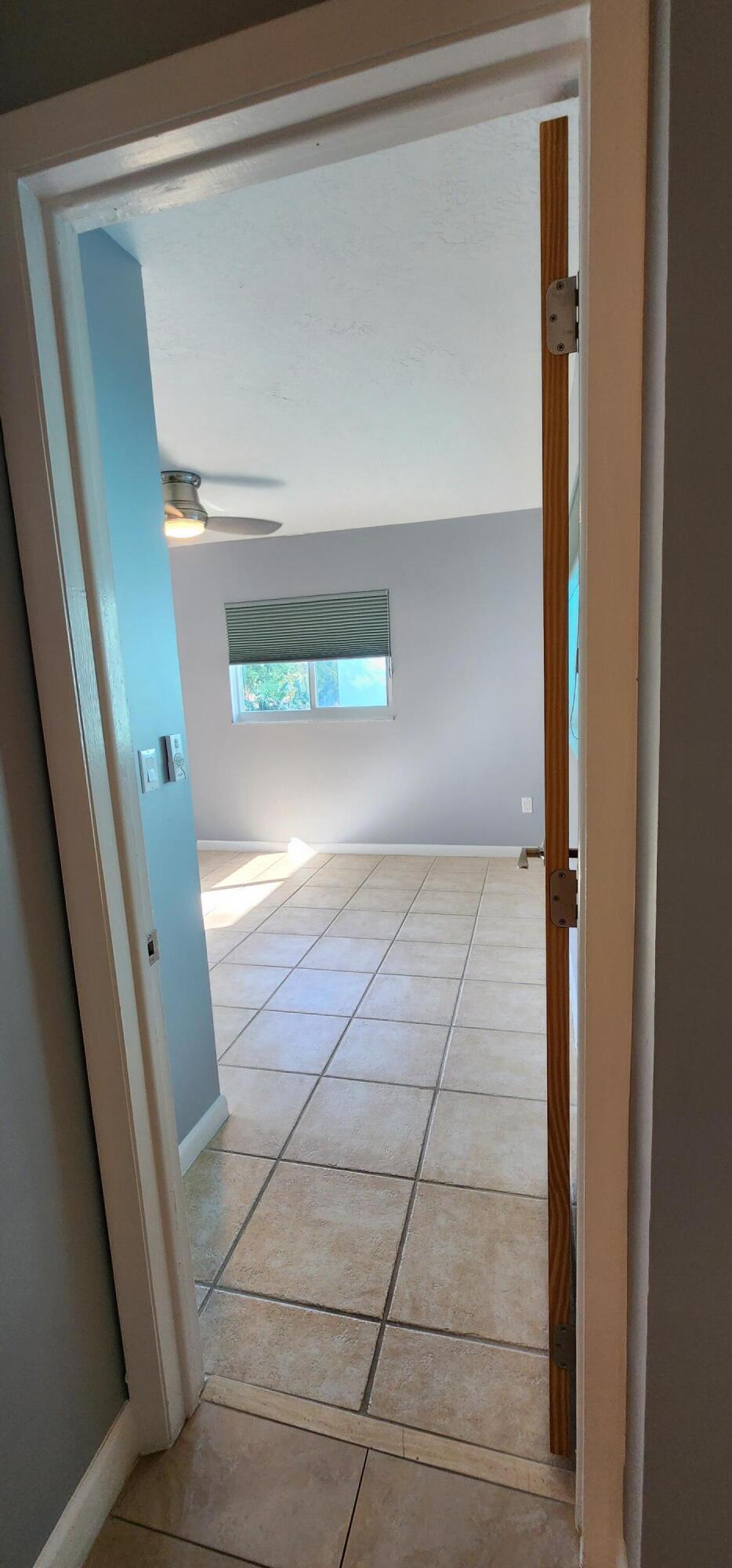 213 Atlantic Boulevard B Property Photo 5