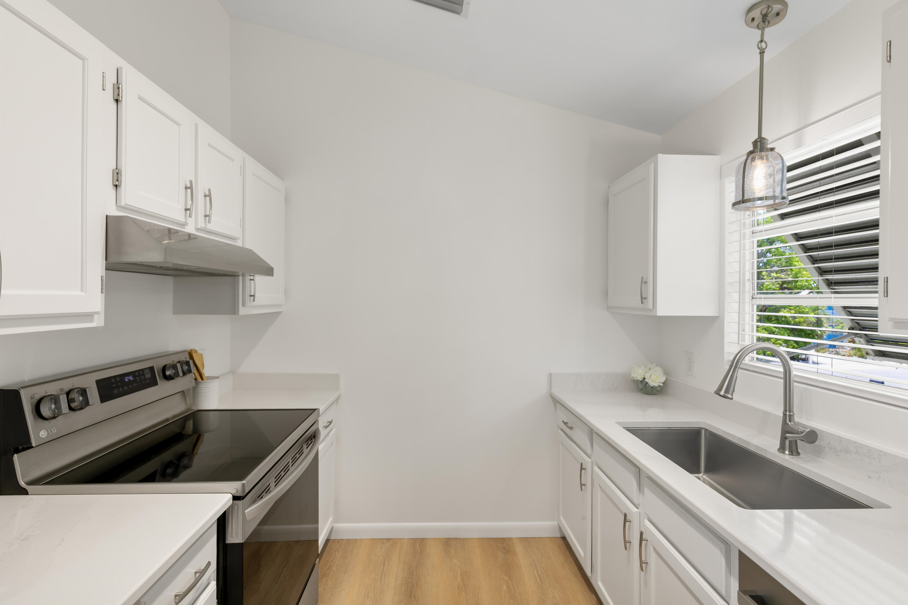 24740 Park Drive Property Photo 14